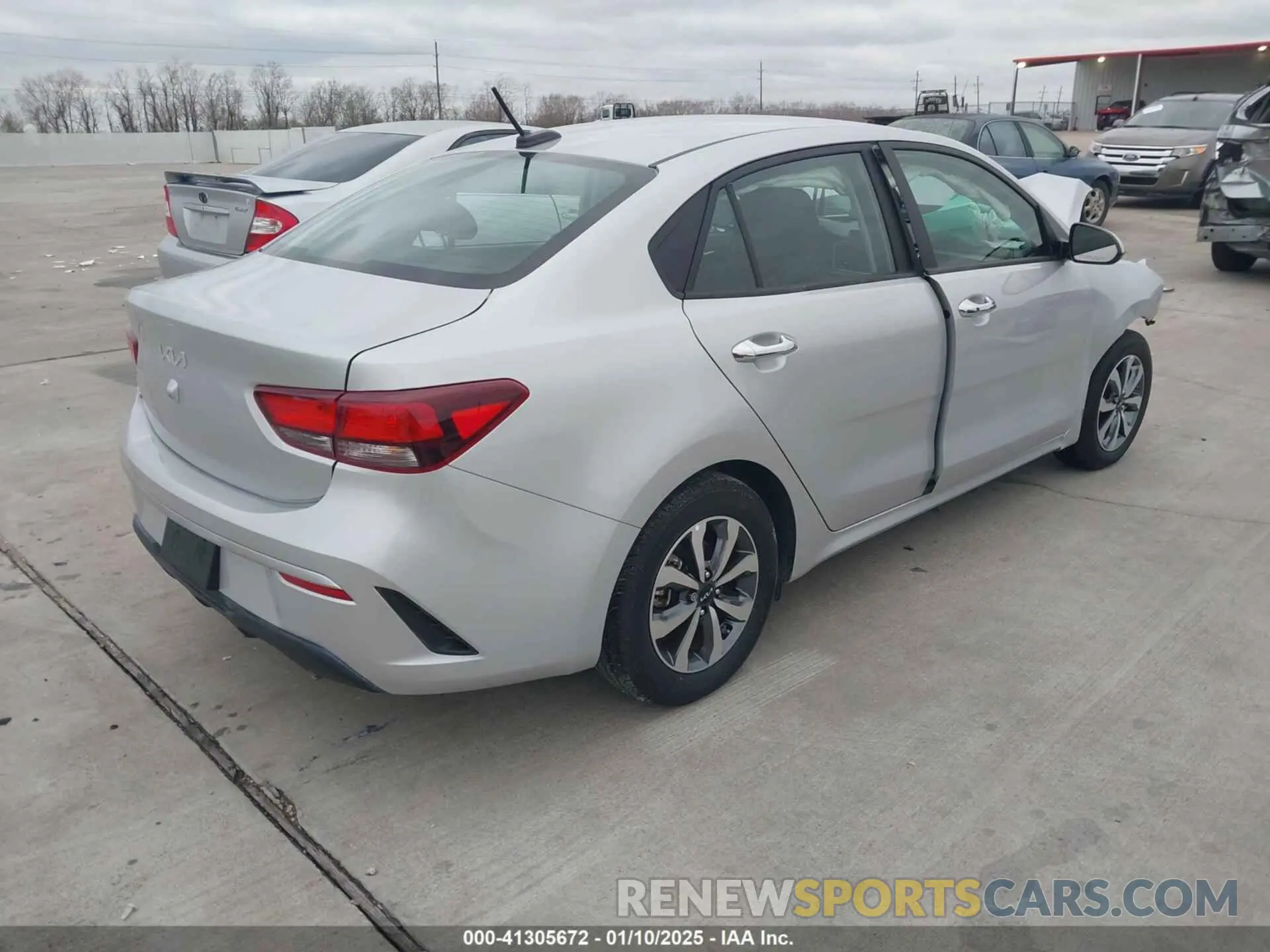 4 fotografías del automóvil dañado 3KPA24AD1PE584224 KIA RIO 2023