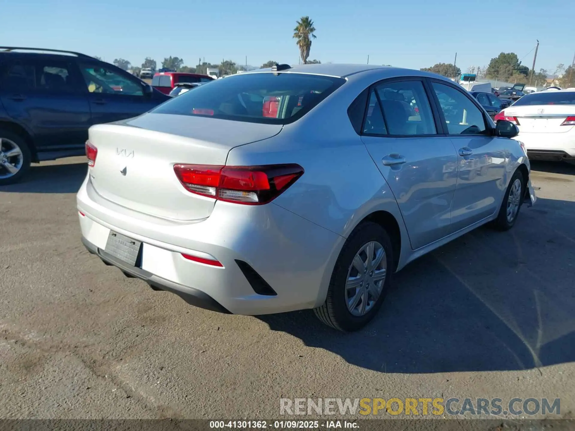 4 fotografías del automóvil dañado 3KPA24AD4PE518136 KIA RIO 2023