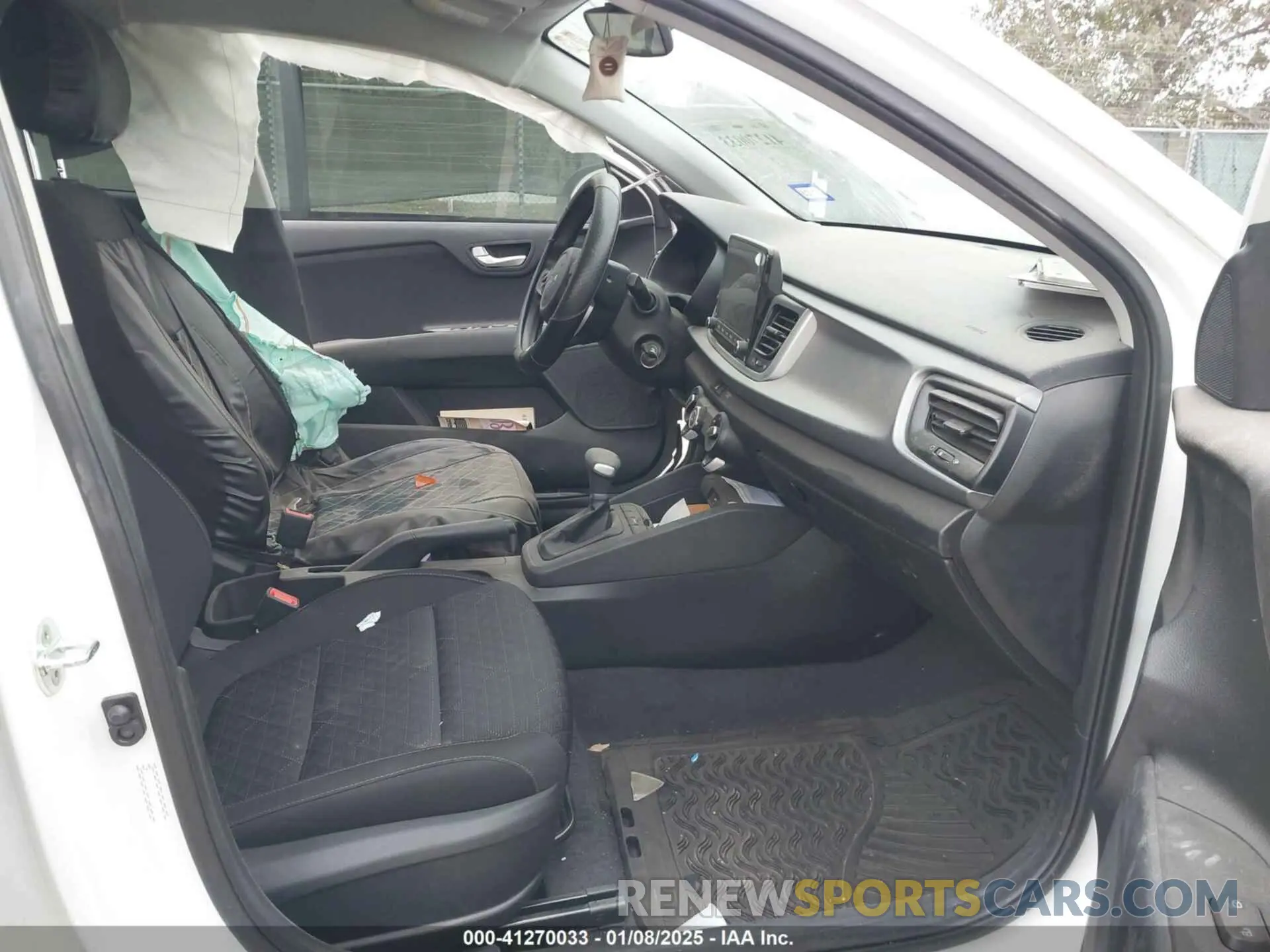 5 fotografías del automóvil dañado 3KPA24AD4PE554165 KIA RIO 2023