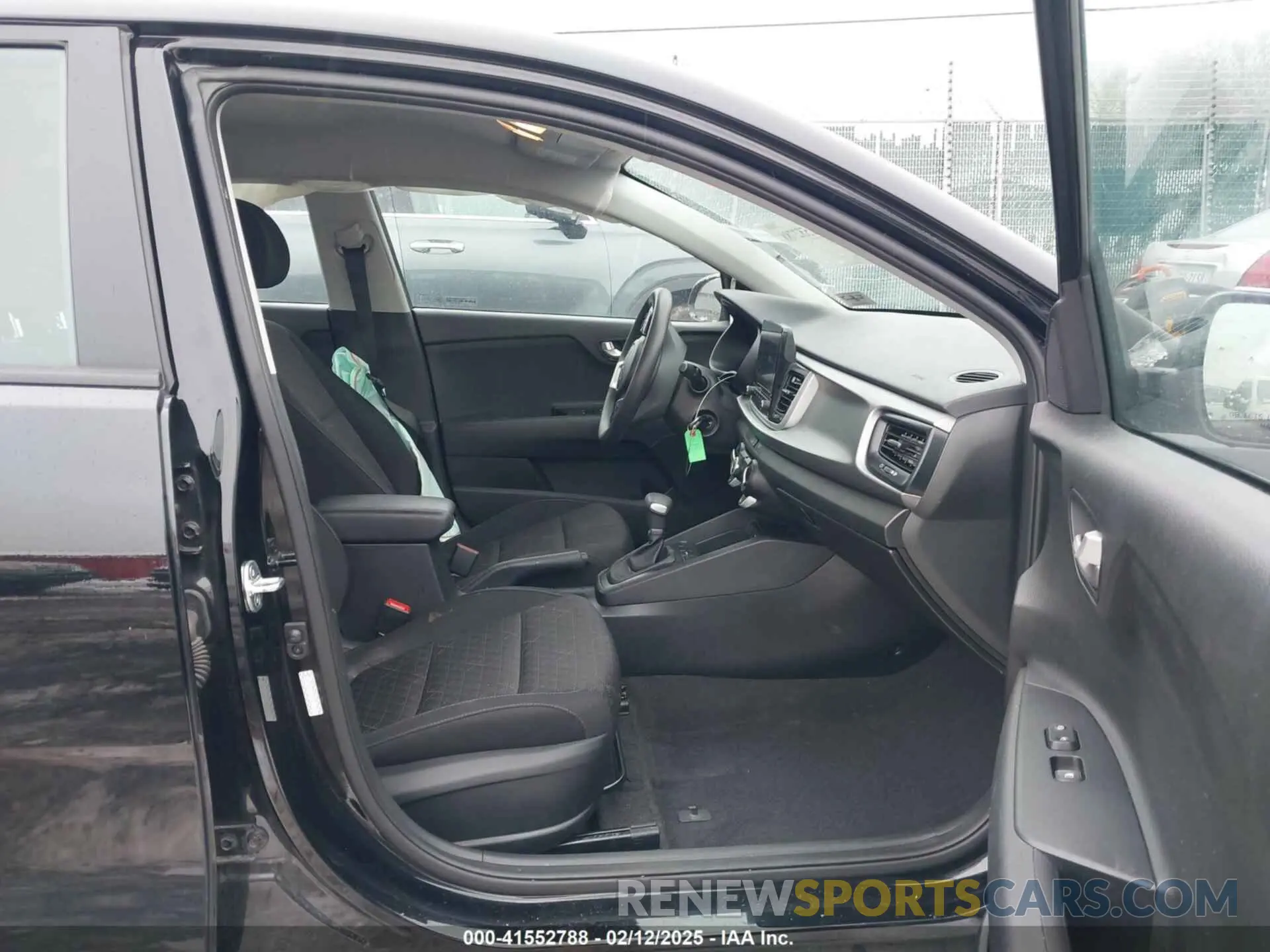 5 fotografías del automóvil dañado 3KPA24AD4PE562234 KIA RIO 2023