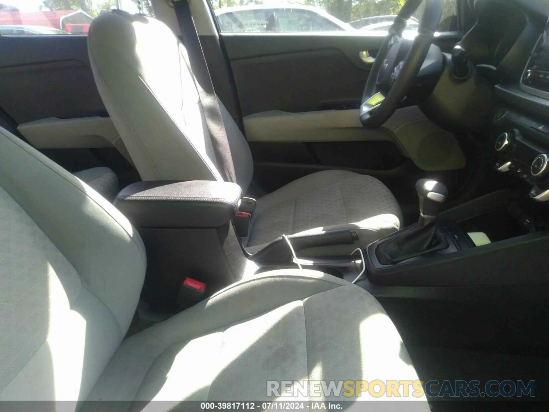 5 fotografías del automóvil dañado 3KPA24AD5PE531705 KIA RIO 2023