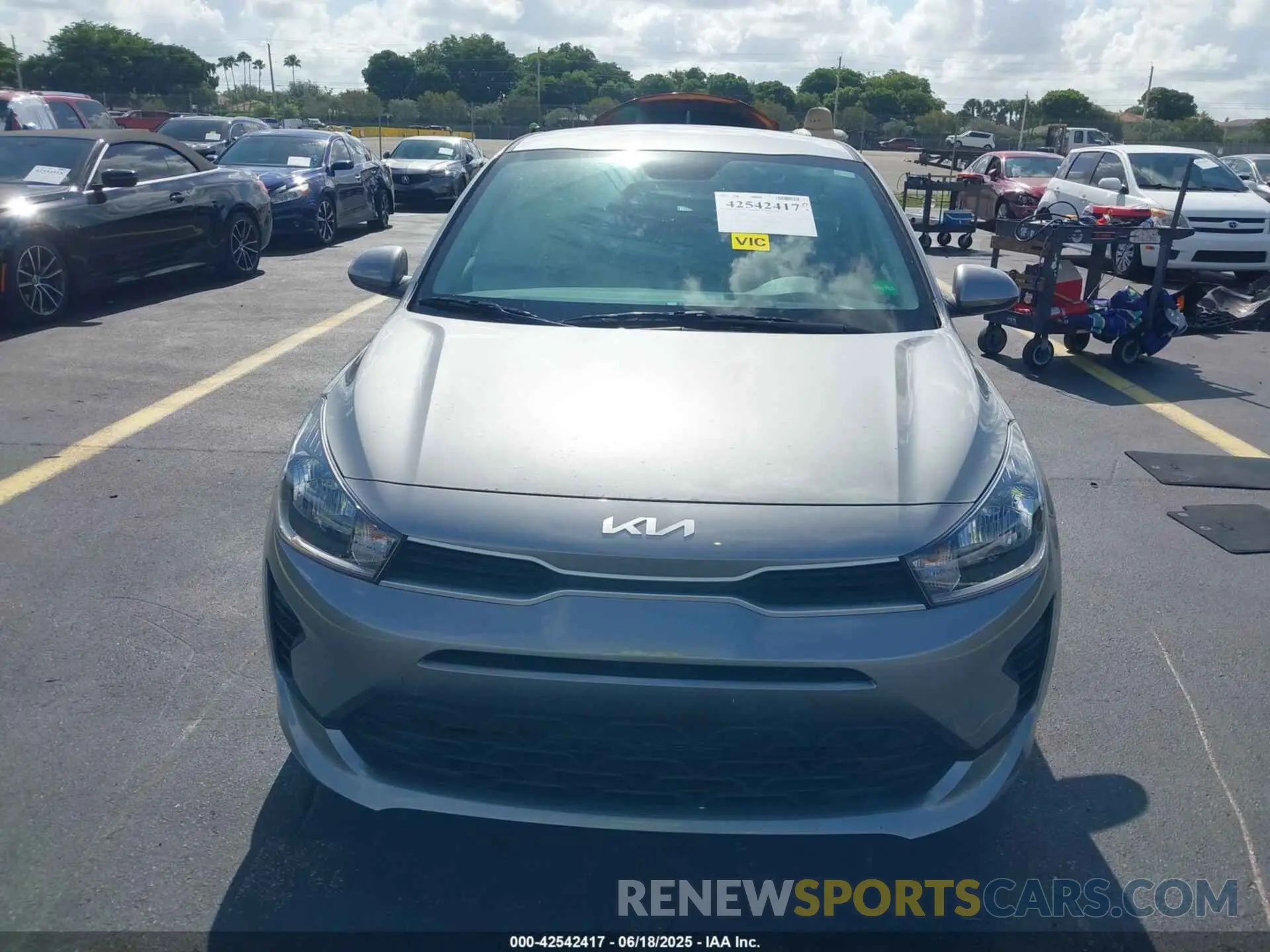 12 fotografías del automóvil dañado 3KPA24AD5PE565384 KIA RIO 2023
