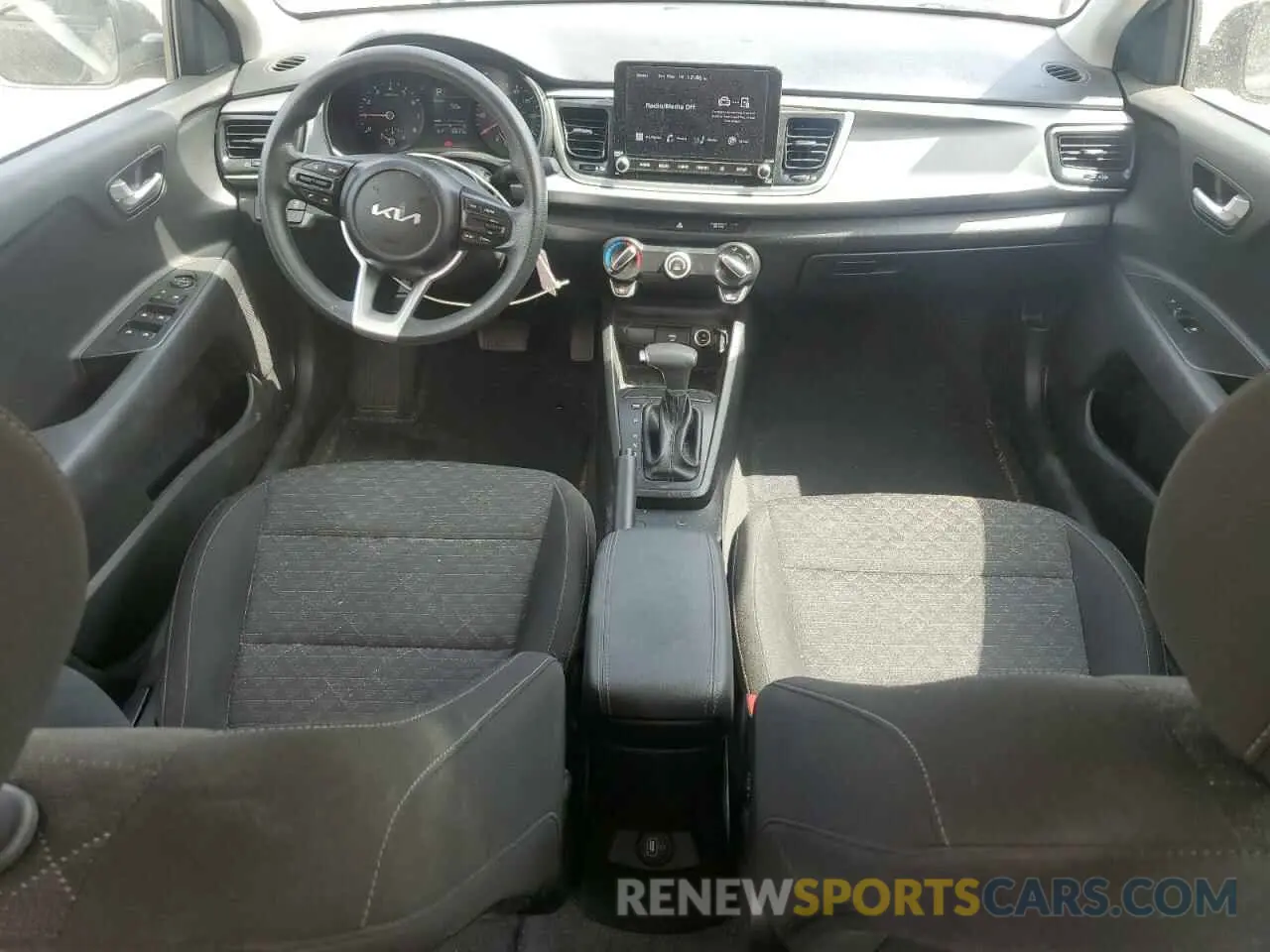 8 fotografías del automóvil dañado 3KPA24AD5PE583058 KIA RIO 2023
