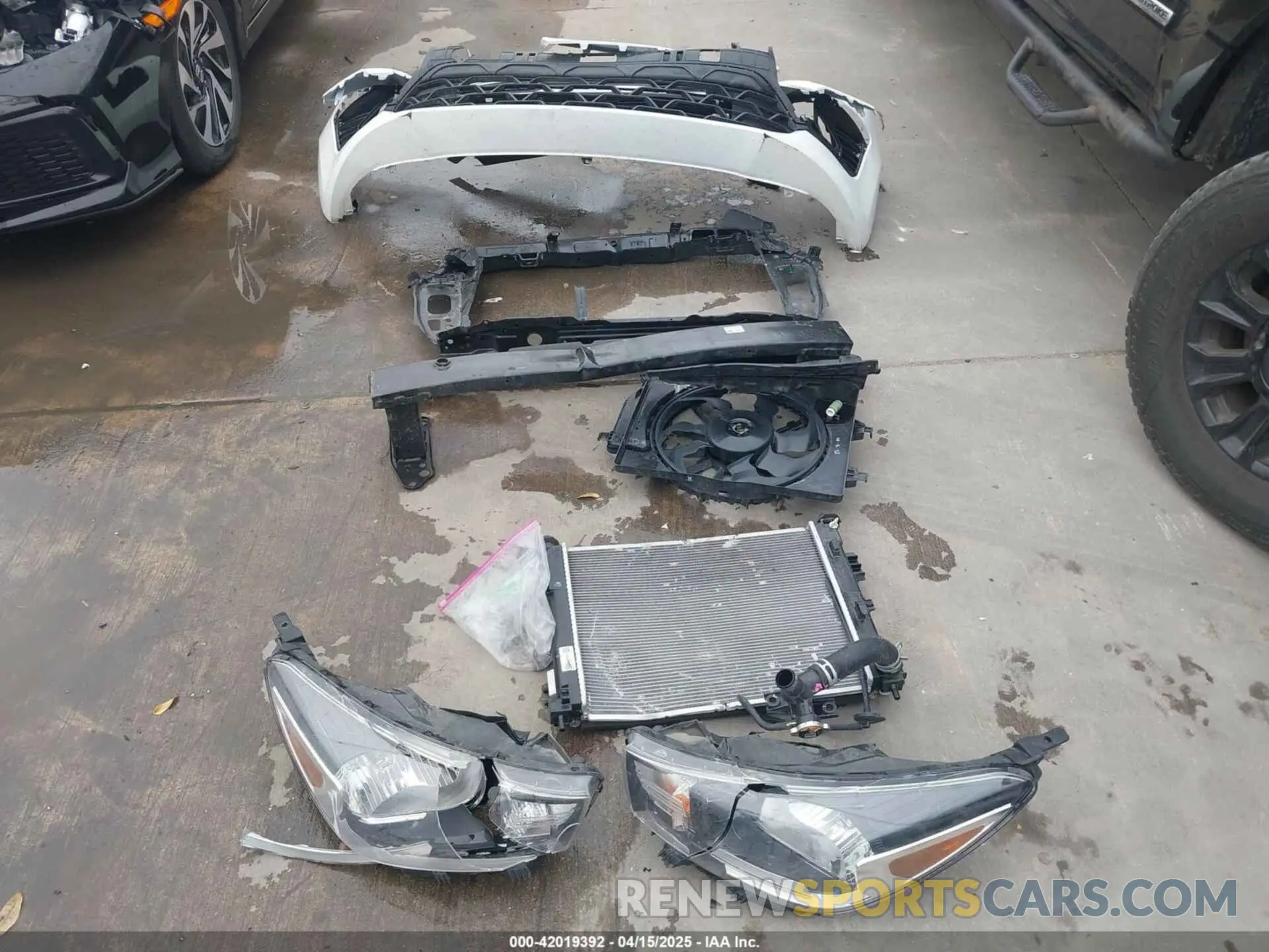 12 fotografías del automóvil dañado 3KPA24AD5PE588003 KIA RIO 2023