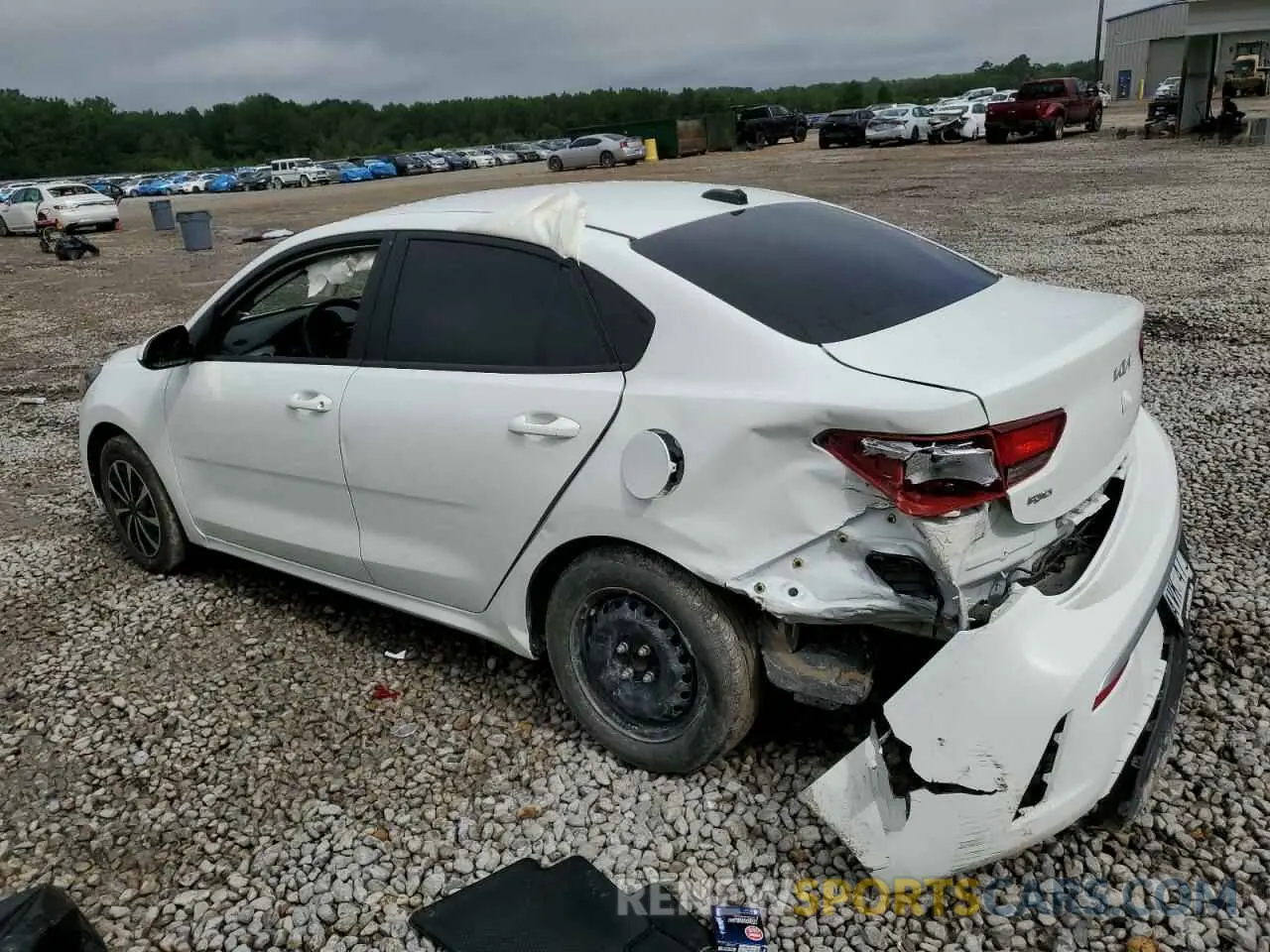 2 fotografías del automóvil dañado 3KPA24AD5PE615779 KIA RIO 2023