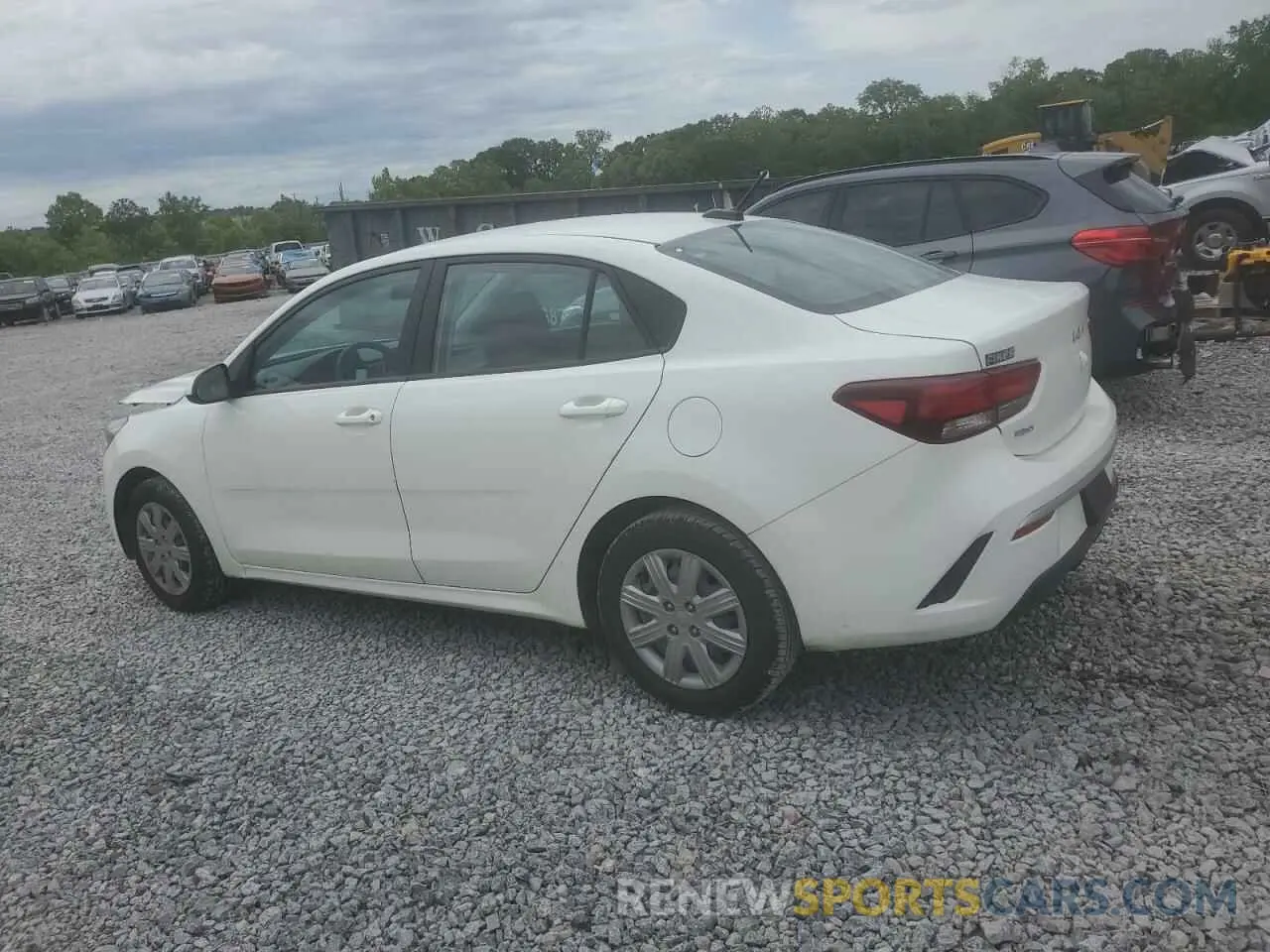 2 fotografías del automóvil dañado 3KPA24AD5PE616348 KIA RIO 2023