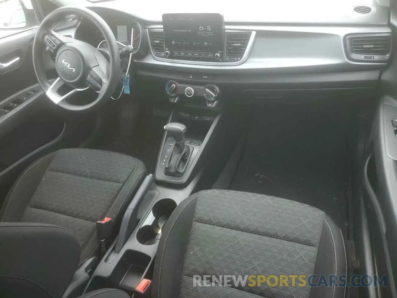 8 fotografías del automóvil dañado 3KPA24AD5PE616348 KIA RIO 2023