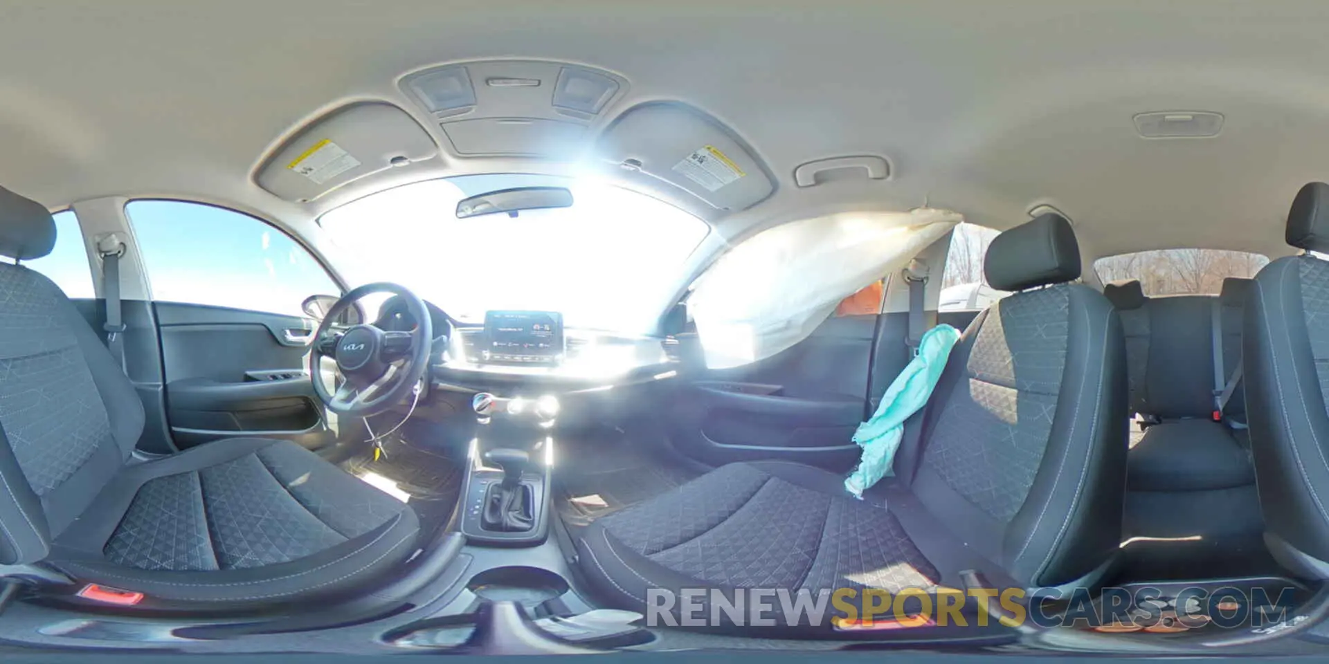 13 fotografías del automóvil dañado 3KPA24AD6PE565880 KIA RIO 2023