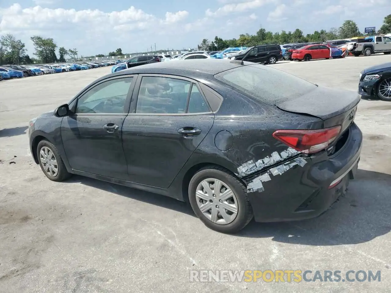 2 fotografías del automóvil dañado 3KPA24AD7PE533844 KIA RIO 2023
