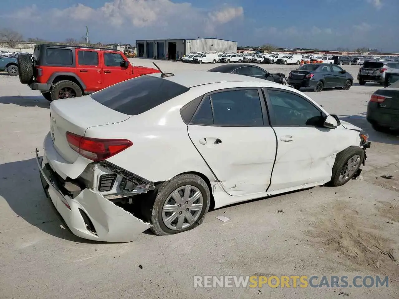 3 fotografías del automóvil dañado 3KPA24AD7PE549736 KIA RIO 2023