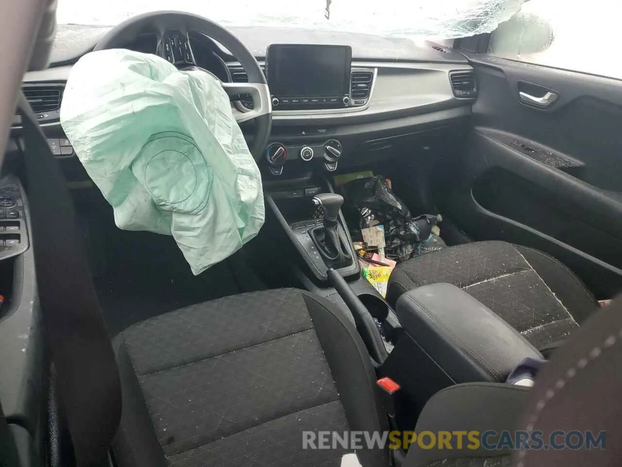 8 fotografías del automóvil dañado 3KPA24AD7PE563846 KIA RIO 2023