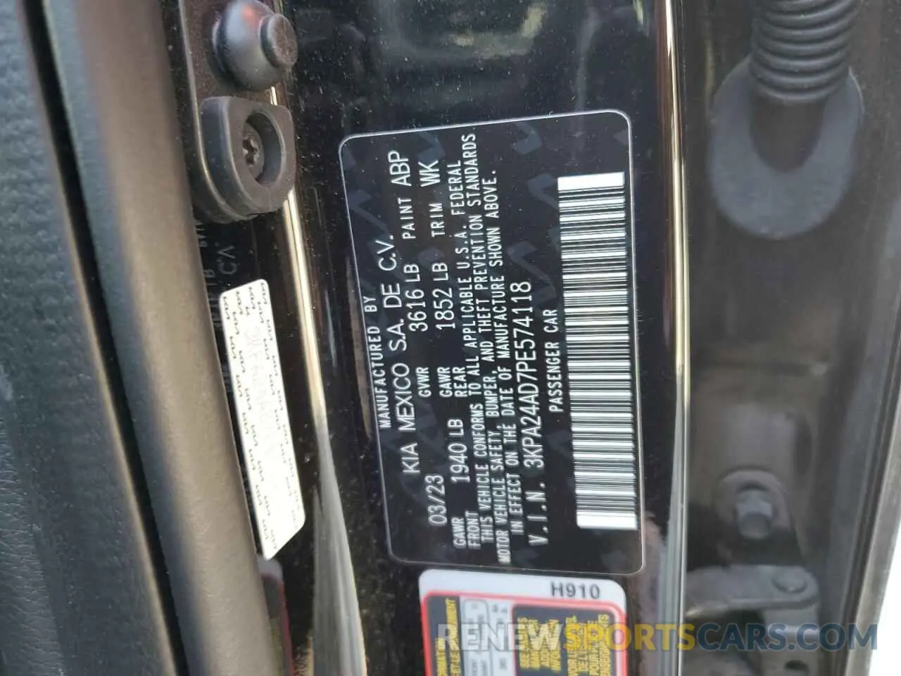 12 fotografías del automóvil dañado 3KPA24AD7PE574118 KIA RIO 2023