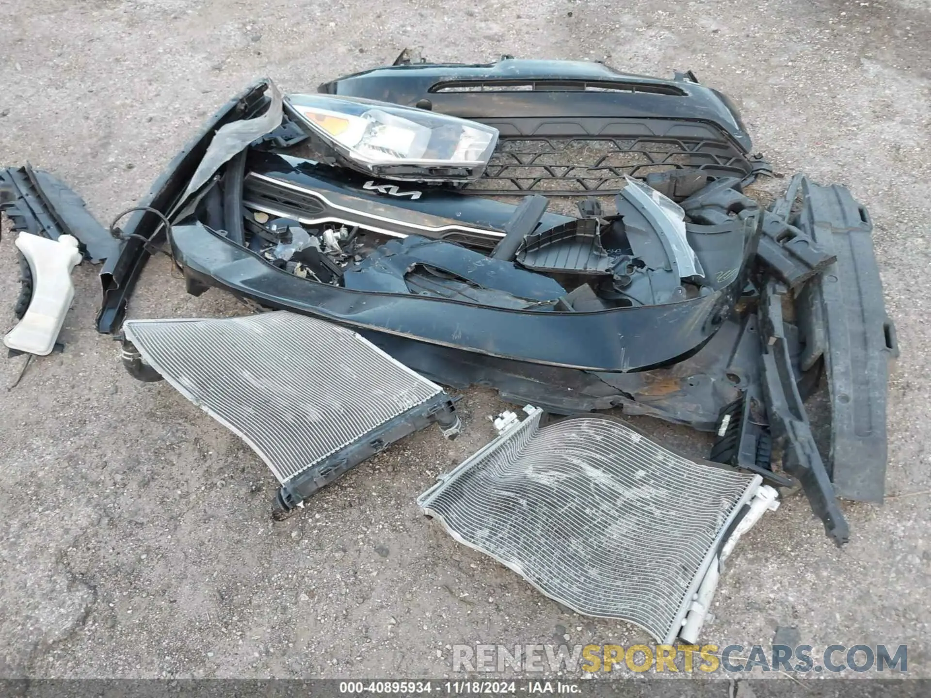 12 fotografías del automóvil dañado 3KPA24AD7PE597088 KIA RIO 2023