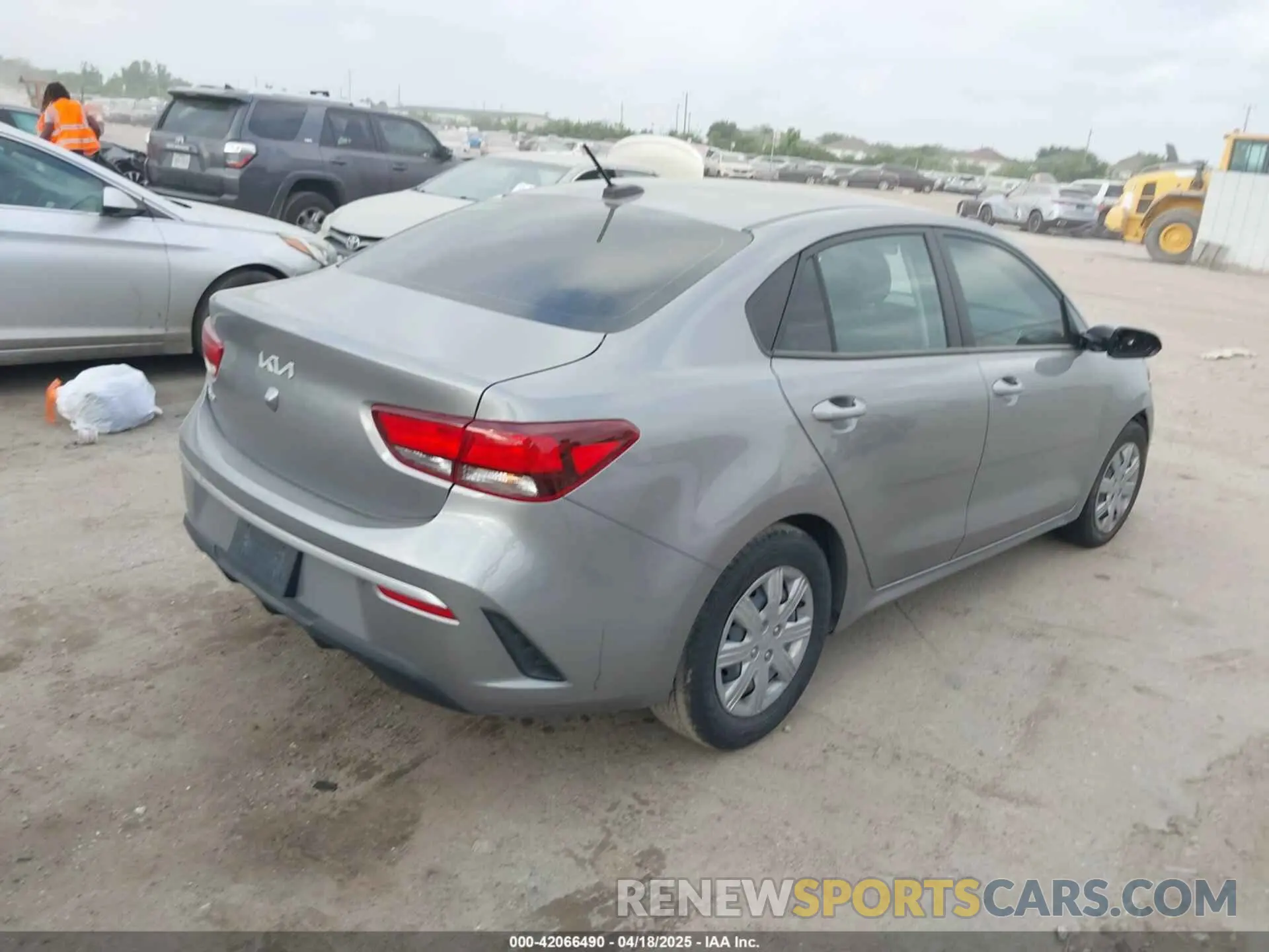 4 fotografías del automóvil dañado 3KPA24AD9PE525759 KIA RIO 2023