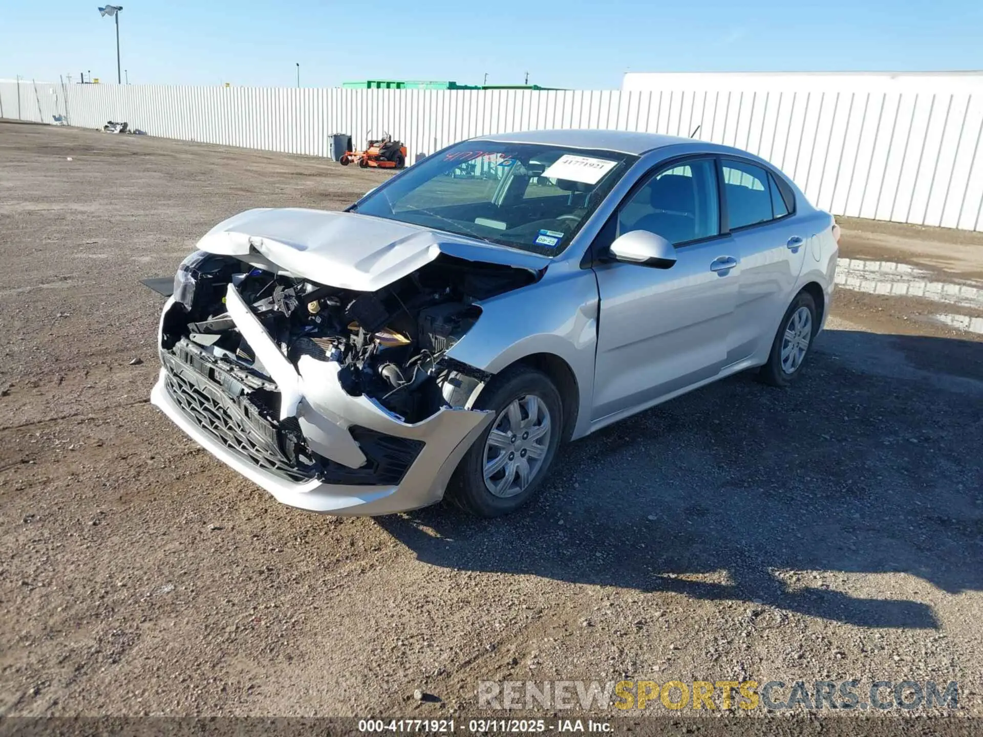 2 fotografías del automóvil dañado 3KPA24AD9PE618894 KIA RIO 2023