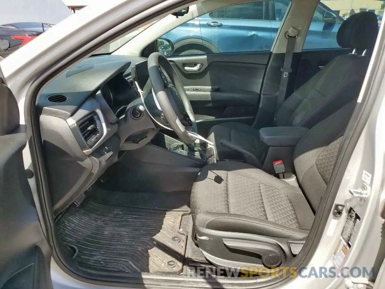 7 fotografías del automóvil dañado 3KPA24ADXPE529688 KIA RIO 2023