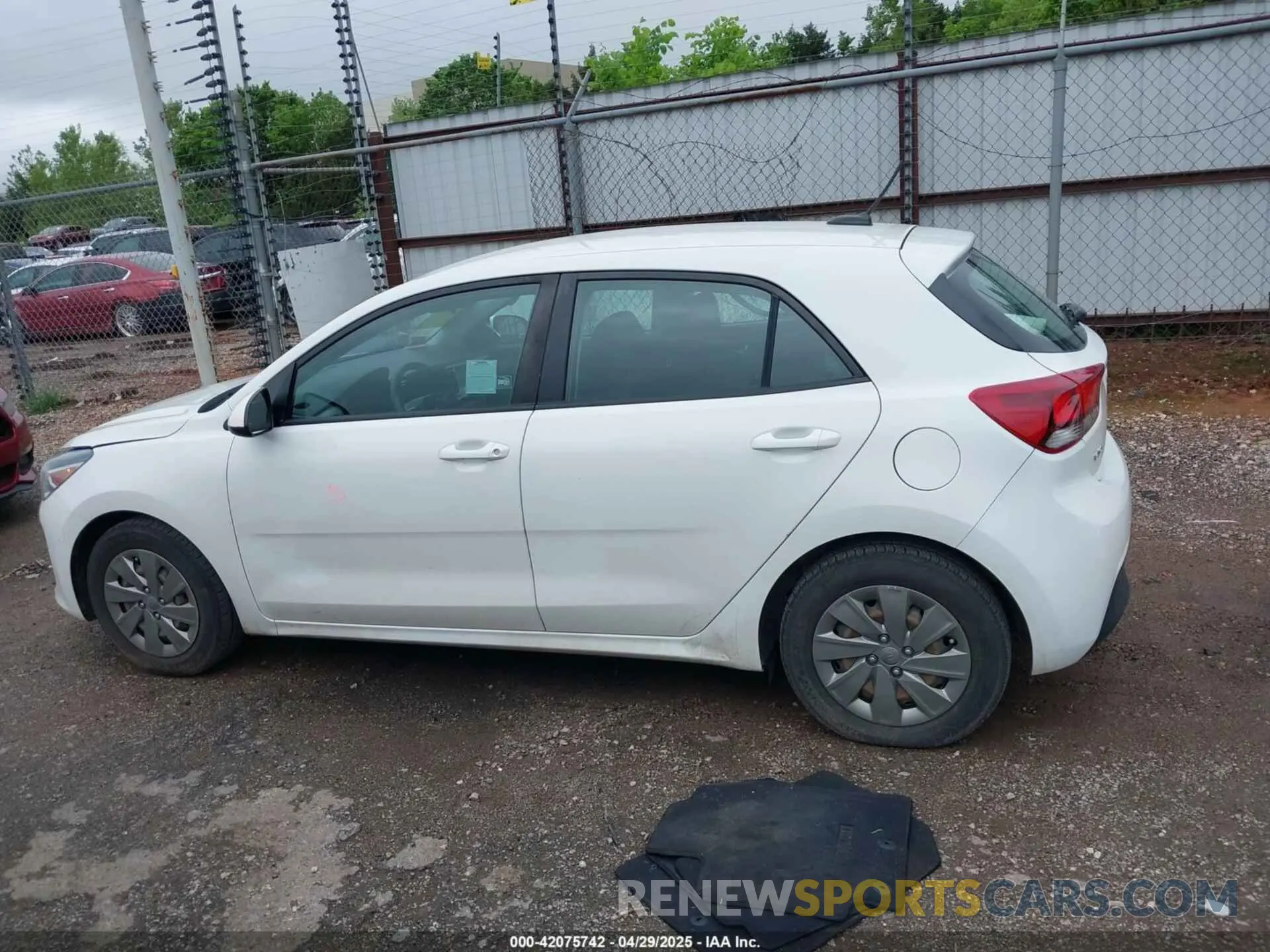 14 fotografías del automóvil dañado 3KPA25AD0LE277224 KIA RIO 5-DOOR 2020