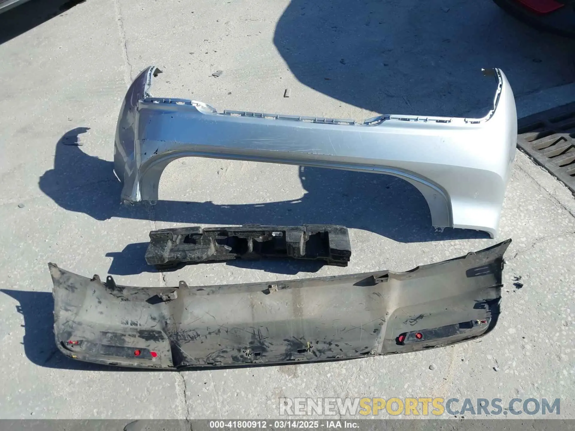 12 fotografías del automóvil dañado 3KPA25AD4LE309303 KIA RIO 5-DOOR 2020