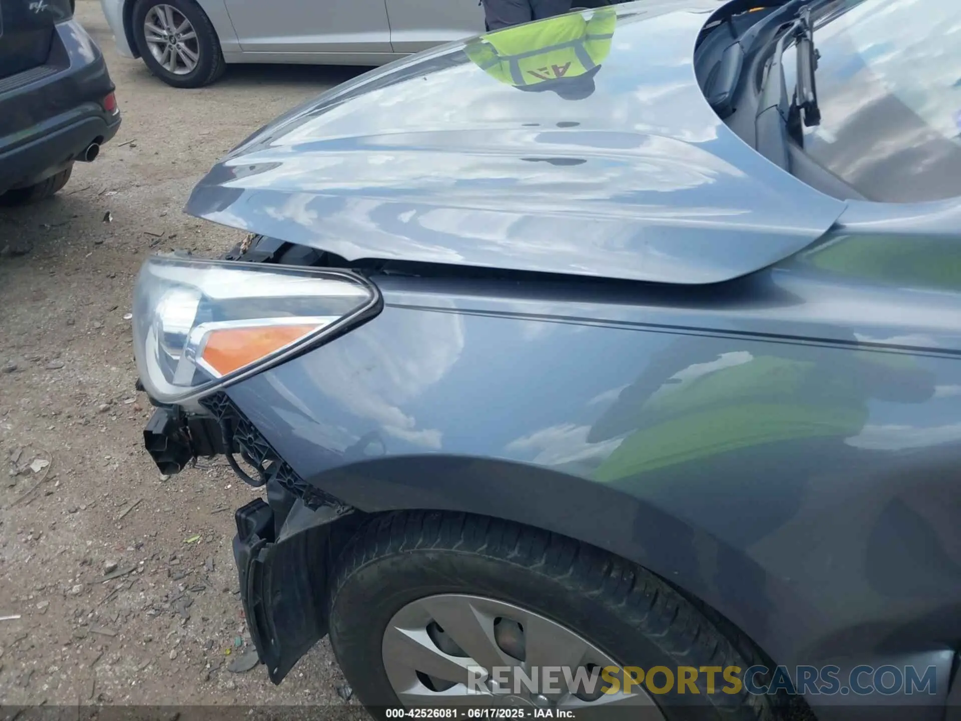 6 fotografías del automóvil dañado 3KPA25AD6LE322196 KIA RIO 5-DOOR 2020
