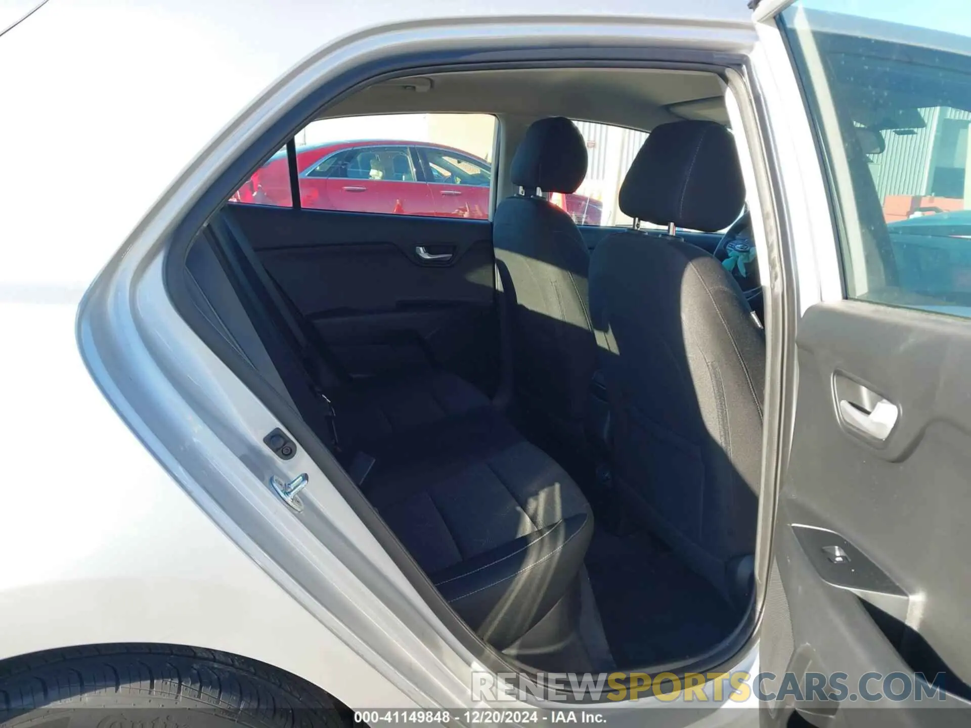8 fotografías del automóvil dañado 3KPA25AD7ME433289 KIA RIO 5-DOOR 2021