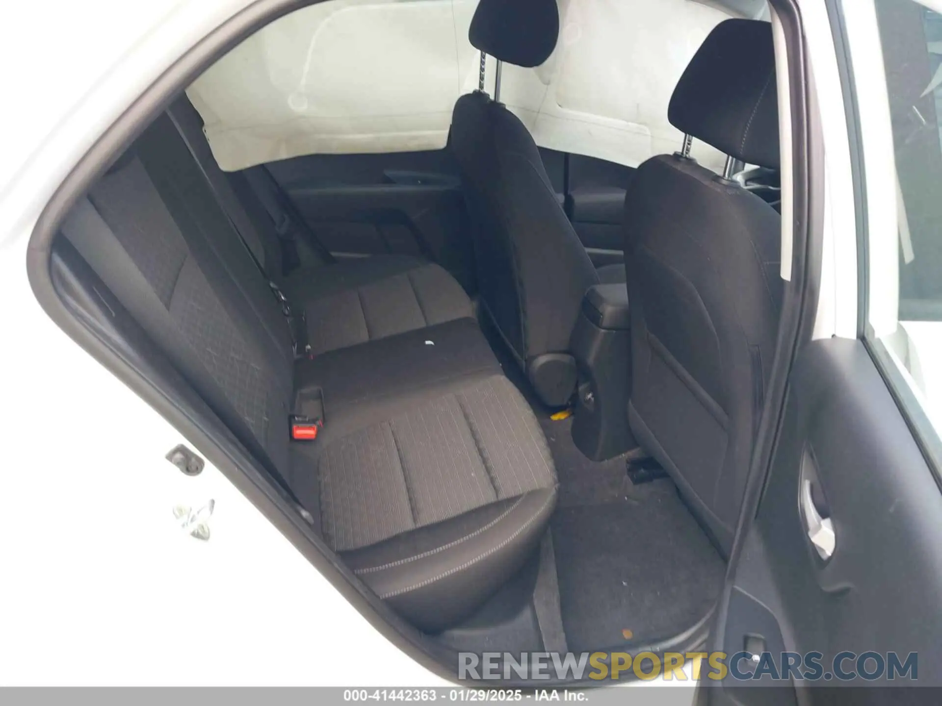 8 fotografías del automóvil dañado 3KPA25AD5NE457866 KIA RIO 5-DOOR 2022
