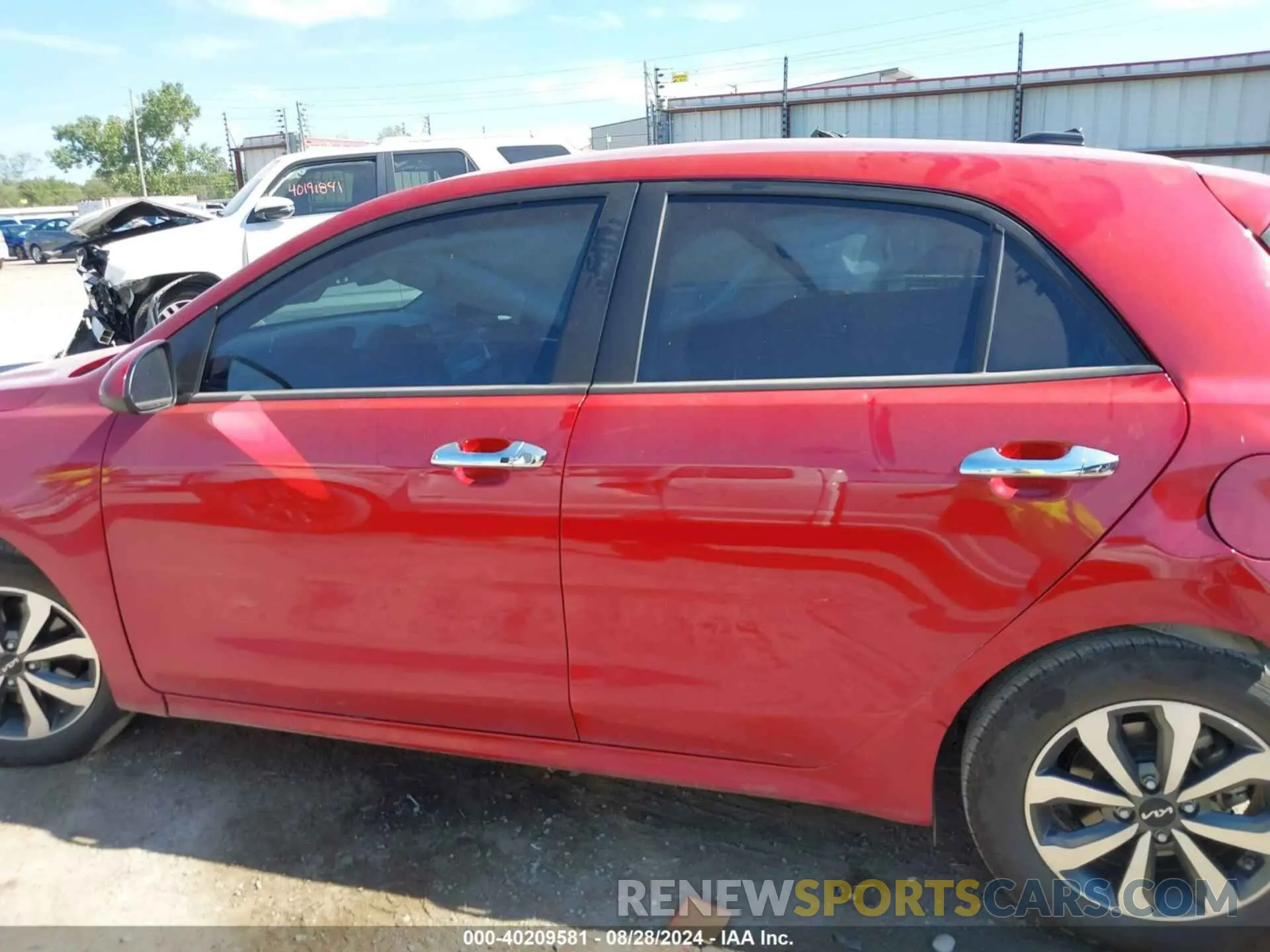 15 fotografías del automóvil dañado 3KPA25AD5PE594650 KIA RIO 5-DOOR 2023