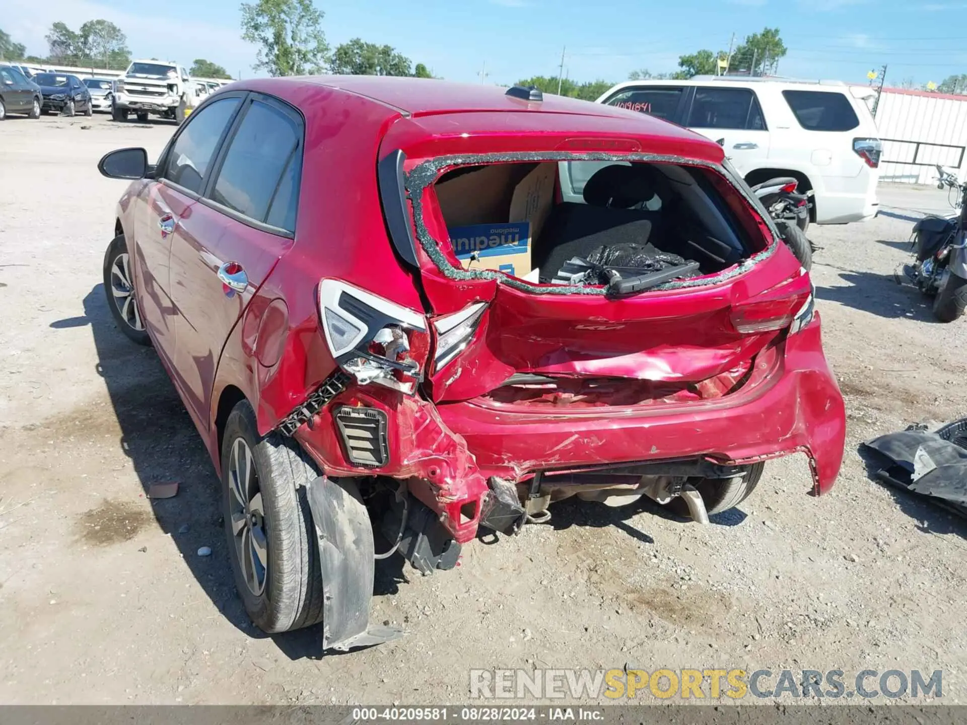 6 fotografías del automóvil dañado 3KPA25AD5PE594650 KIA RIO 5-DOOR 2023