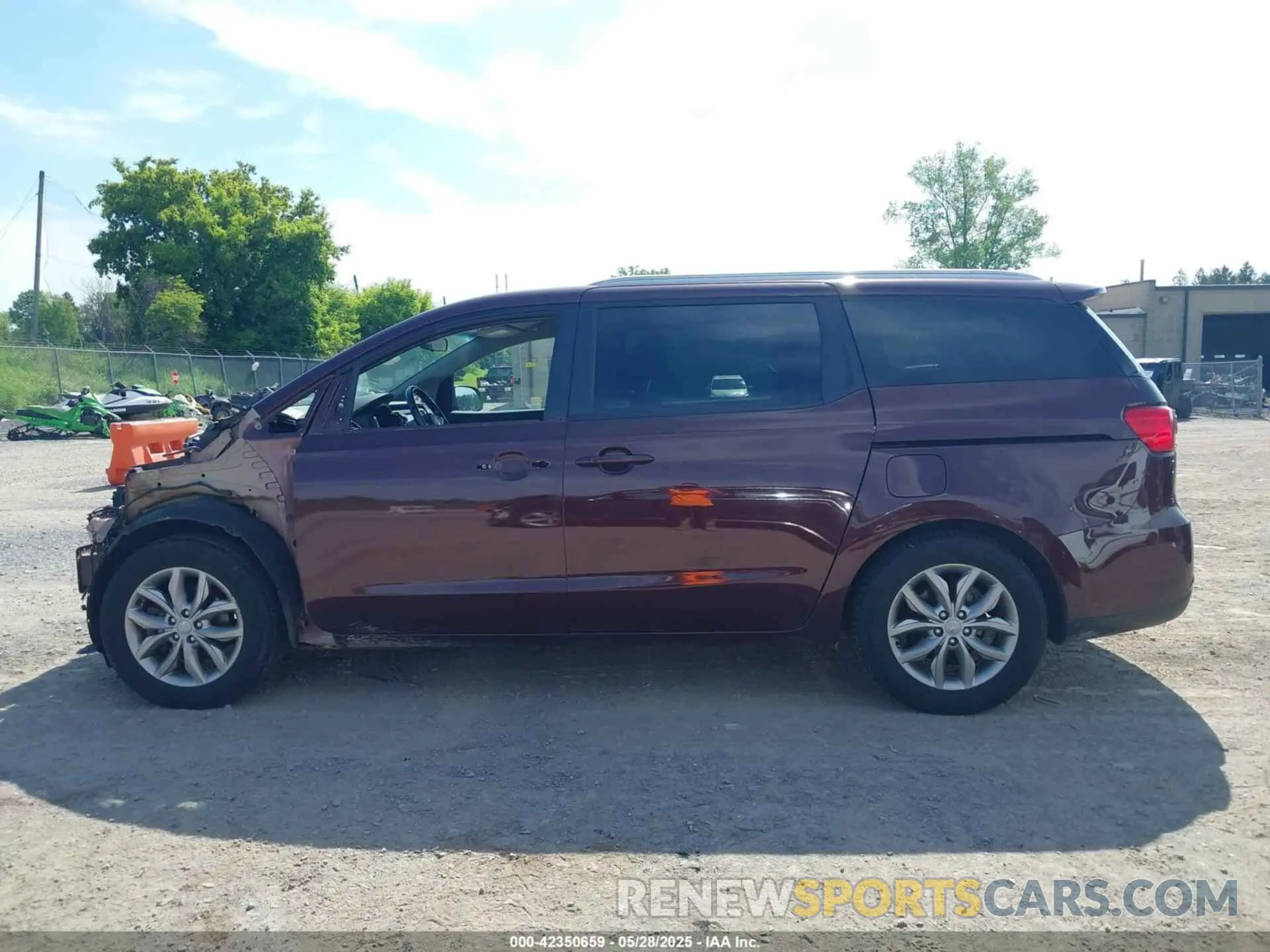 15 fotografías del automóvil dañado KNDMB5C12K6505504 KIA SEDONA 2019