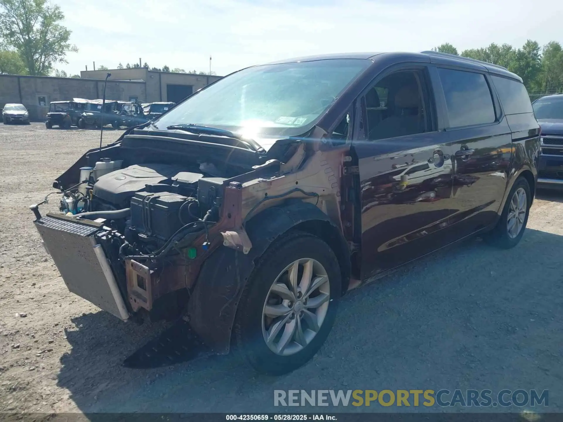 2 fotografías del automóvil dañado KNDMB5C12K6505504 KIA SEDONA 2019
