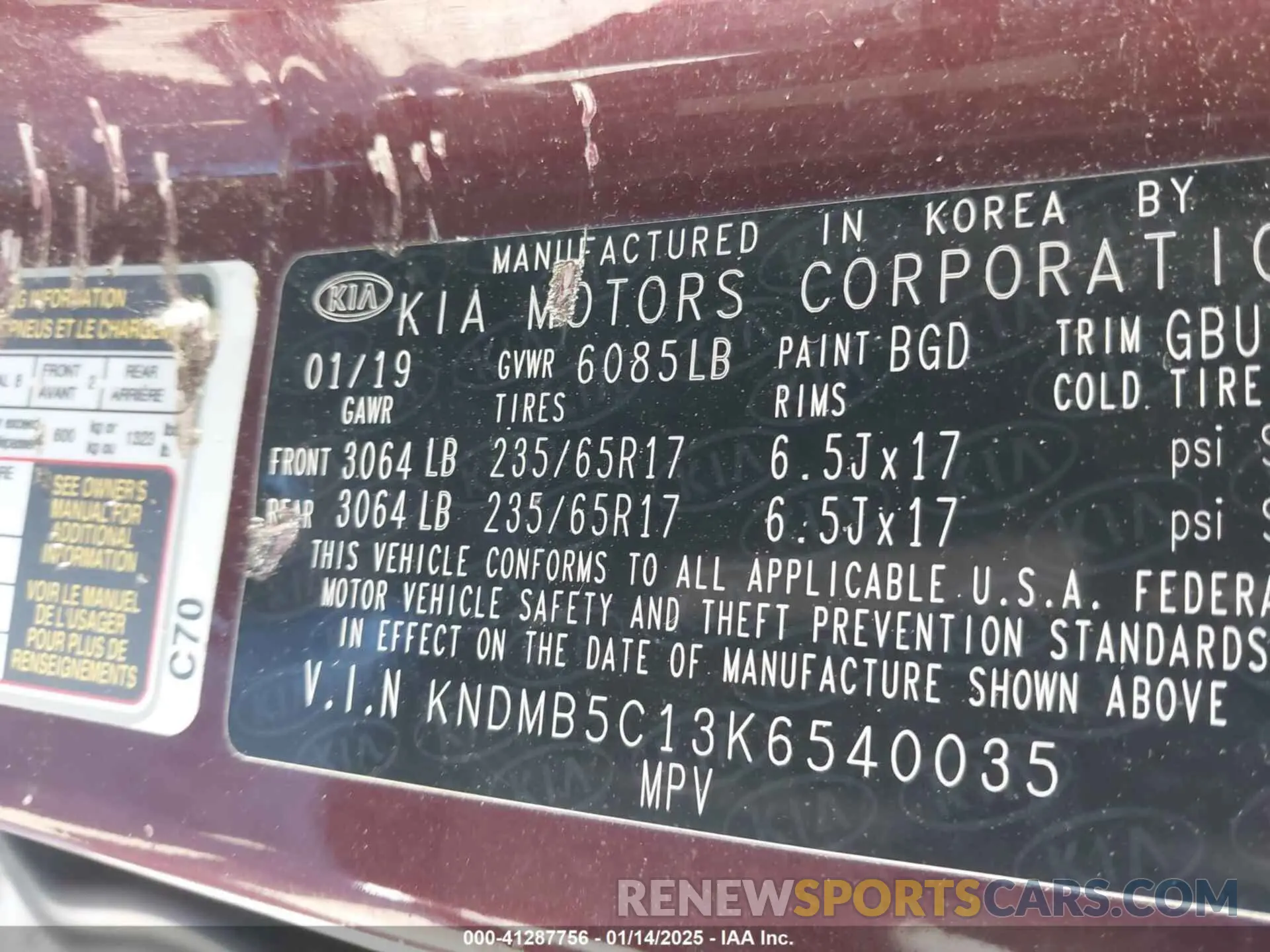 9 fotografías del automóvil dañado KNDMB5C13K6540035 KIA SEDONA 2019