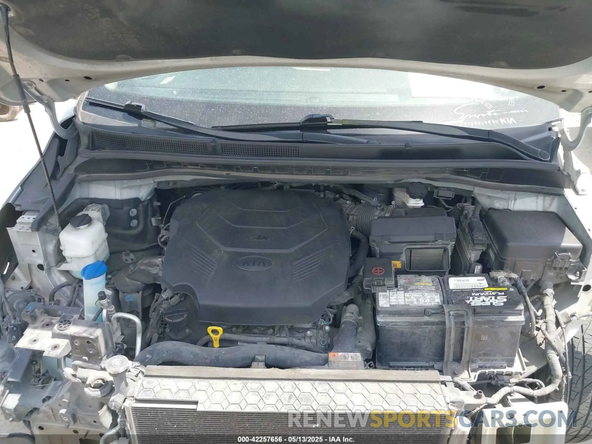10 fotografías del automóvil dañado KNDMB5C14K6502846 KIA SEDONA 2019