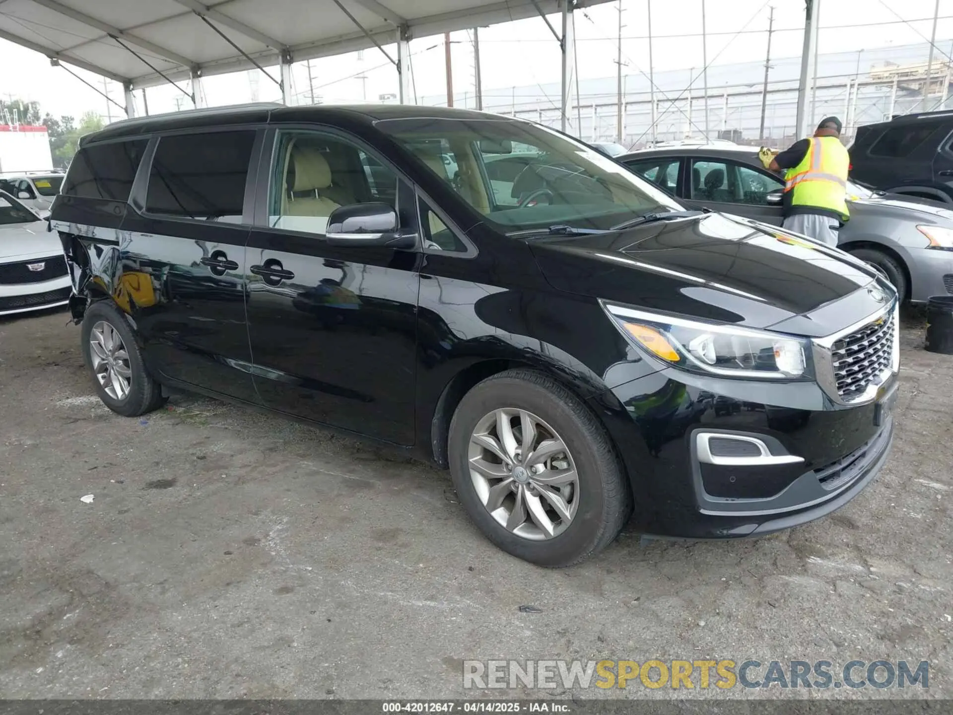 1 fotografías del automóvil dañado KNDMB5C15K6514939 KIA SEDONA 2019