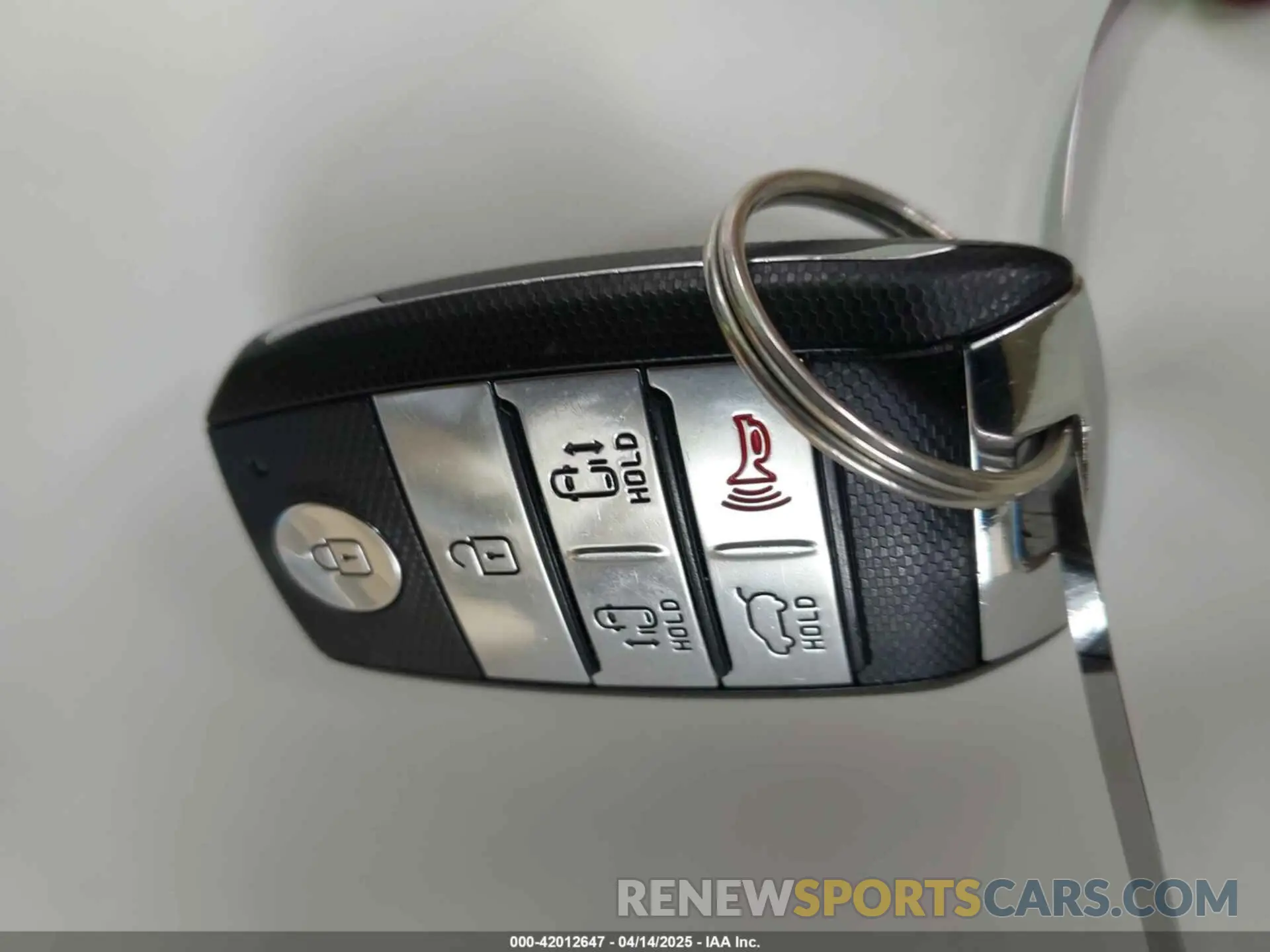 11 fotografías del automóvil dañado KNDMB5C15K6514939 KIA SEDONA 2019