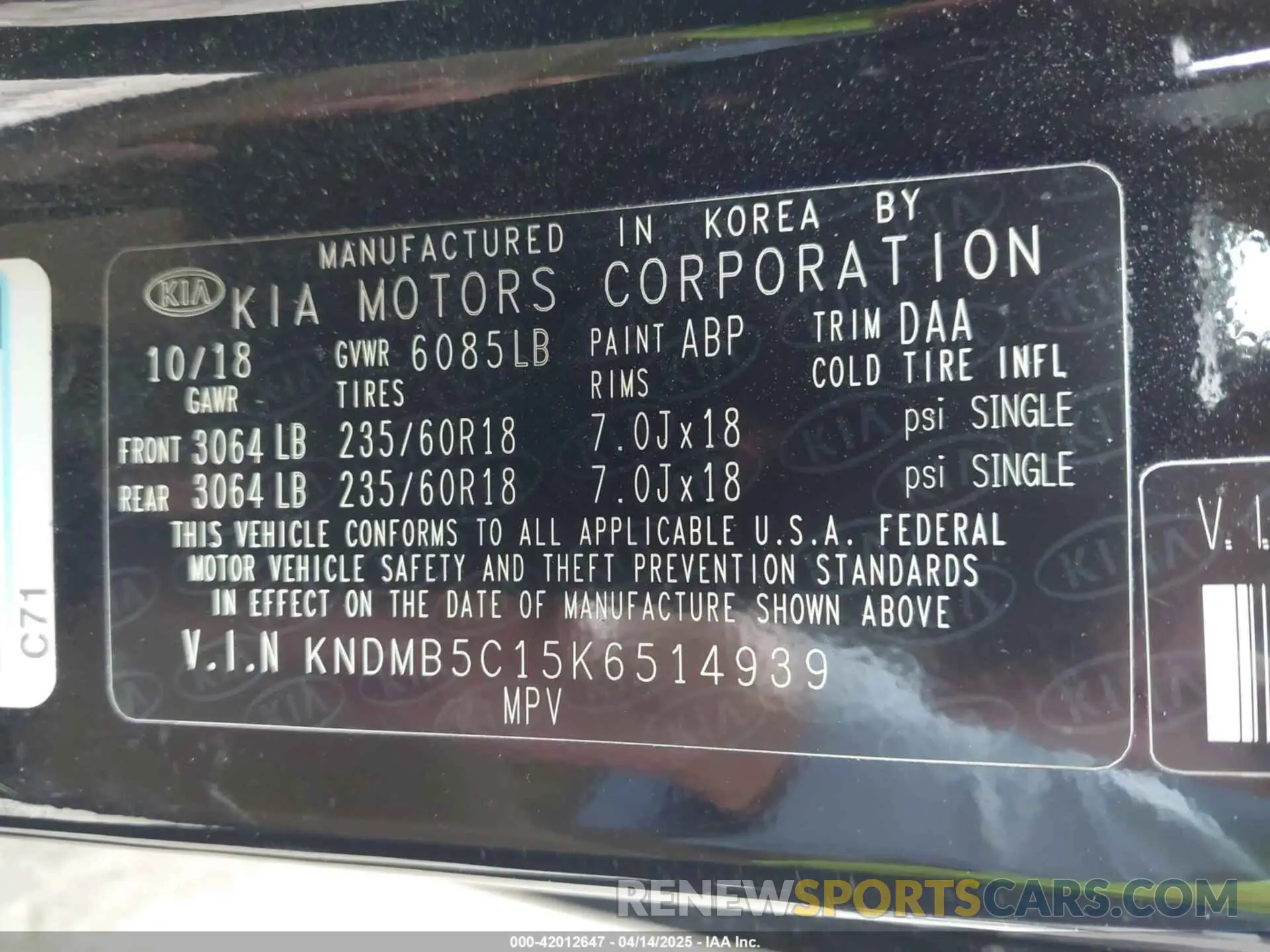 9 fotografías del automóvil dañado KNDMB5C15K6514939 KIA SEDONA 2019