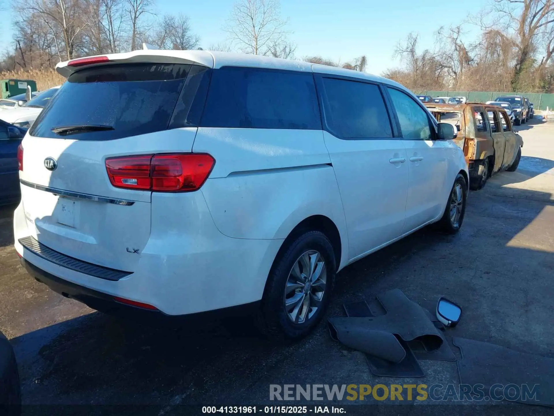 4 fotografías del automóvil dañado KNDMB5C18K6540726 KIA SEDONA 2019