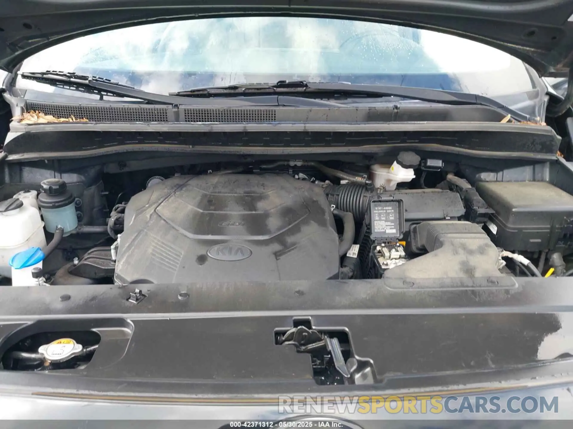 10 fotografías del automóvil dañado KNDMA5C11L6645158 KIA SEDONA 2020