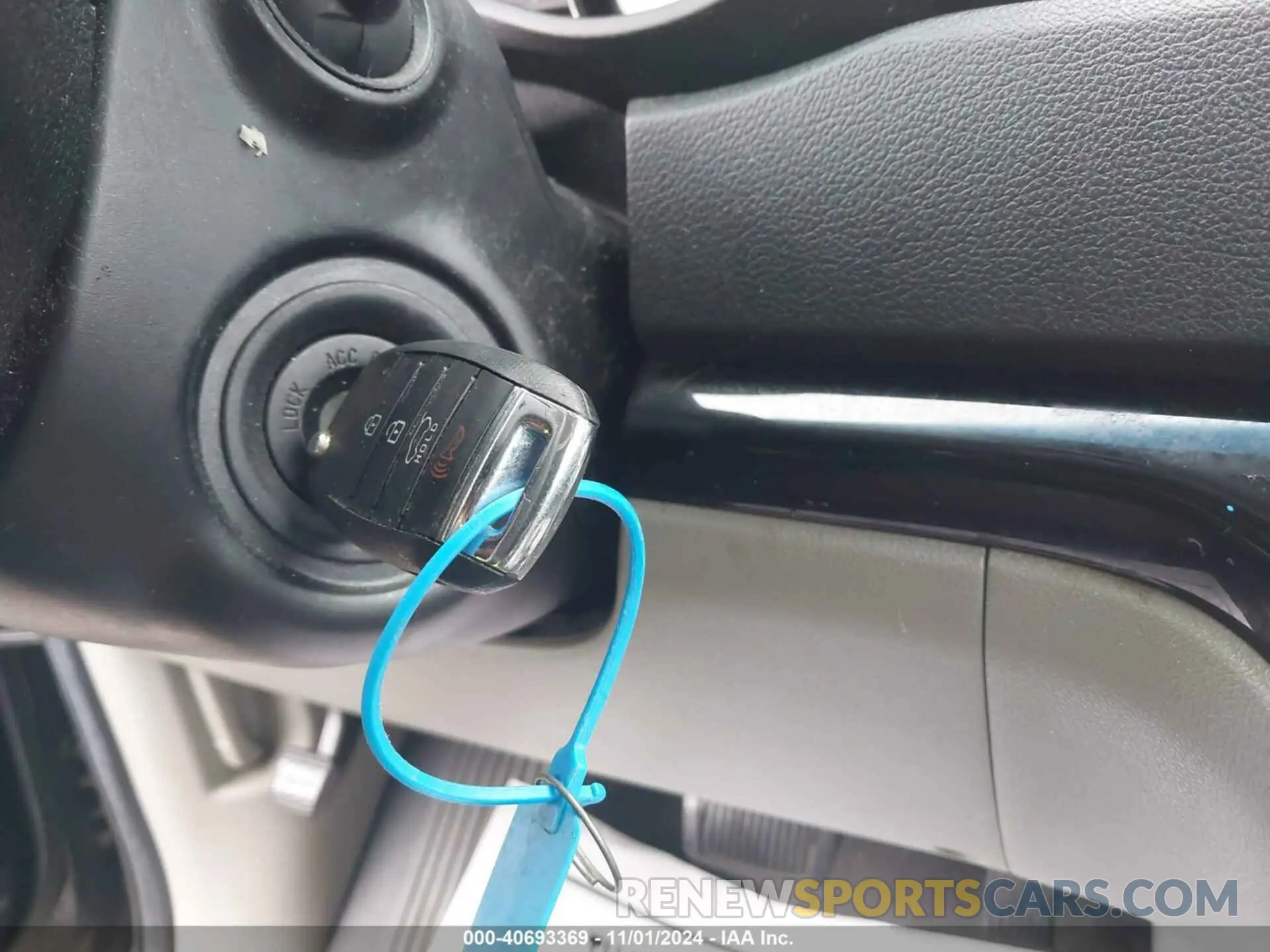 11 fotografías del automóvil dañado KNDMA5C13L6586582 KIA SEDONA 2020