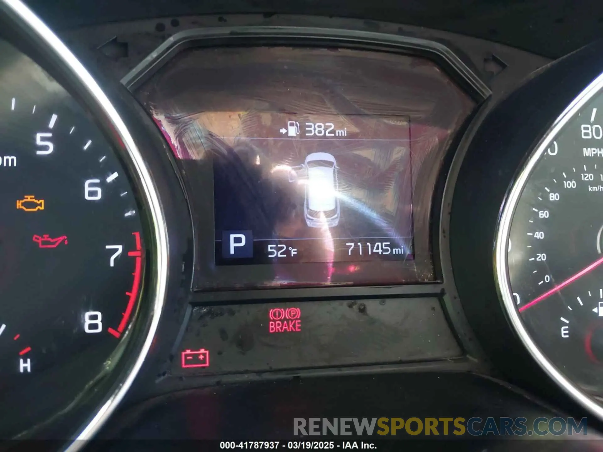 15 fotografías del automóvil dañado KNDMB5C14L6574891 KIA SEDONA 2020