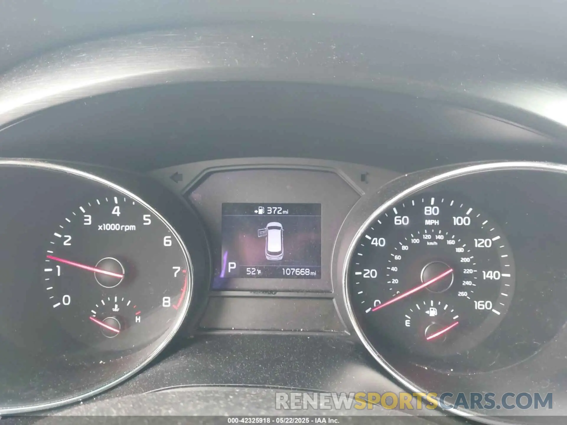 7 fotografías del automóvil dañado KNDMB5C16L6596326 KIA SEDONA 2020