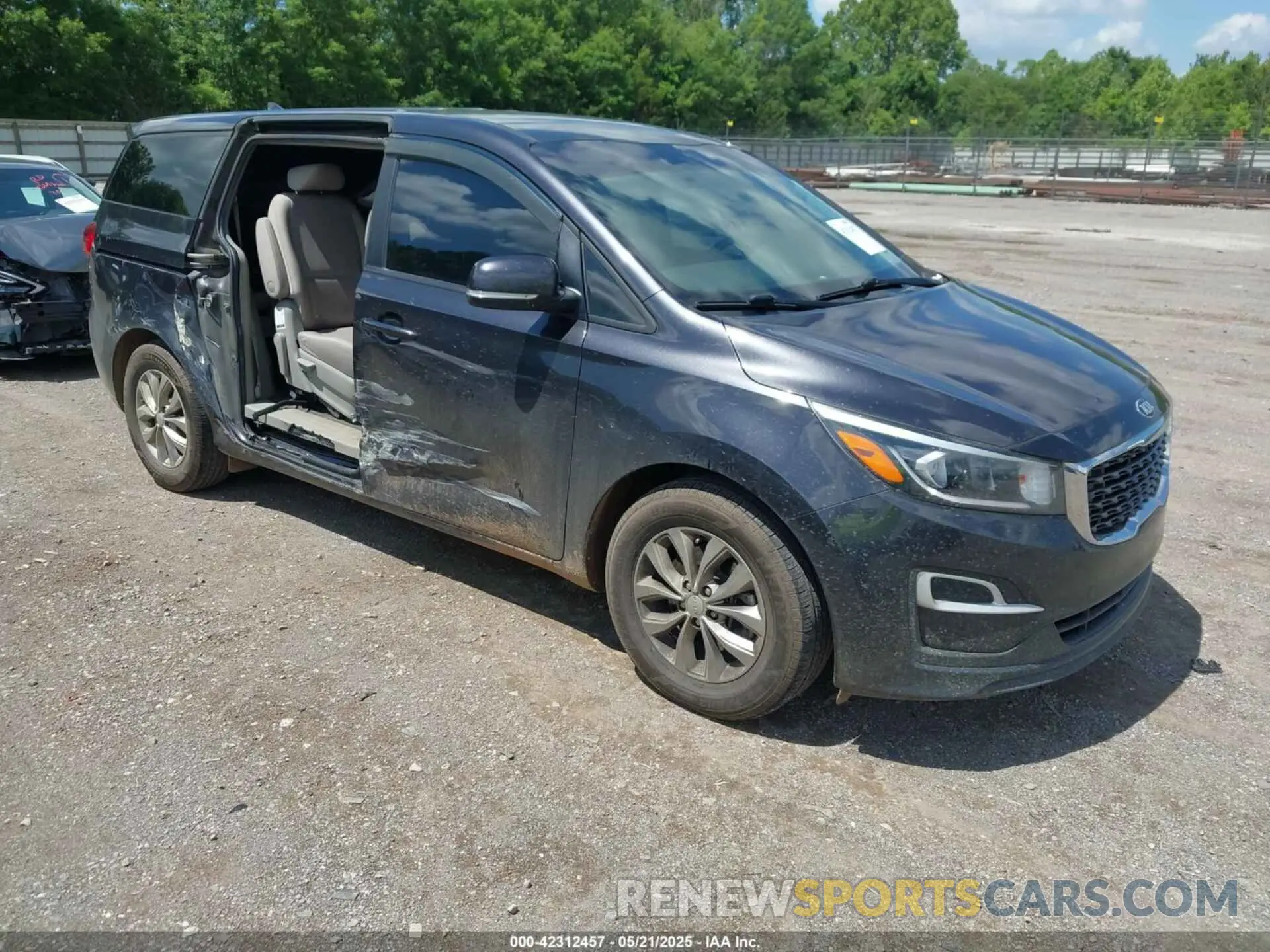 1 fotografías del automóvil dañado KNDMB5C19L6657829 KIA SEDONA 2020