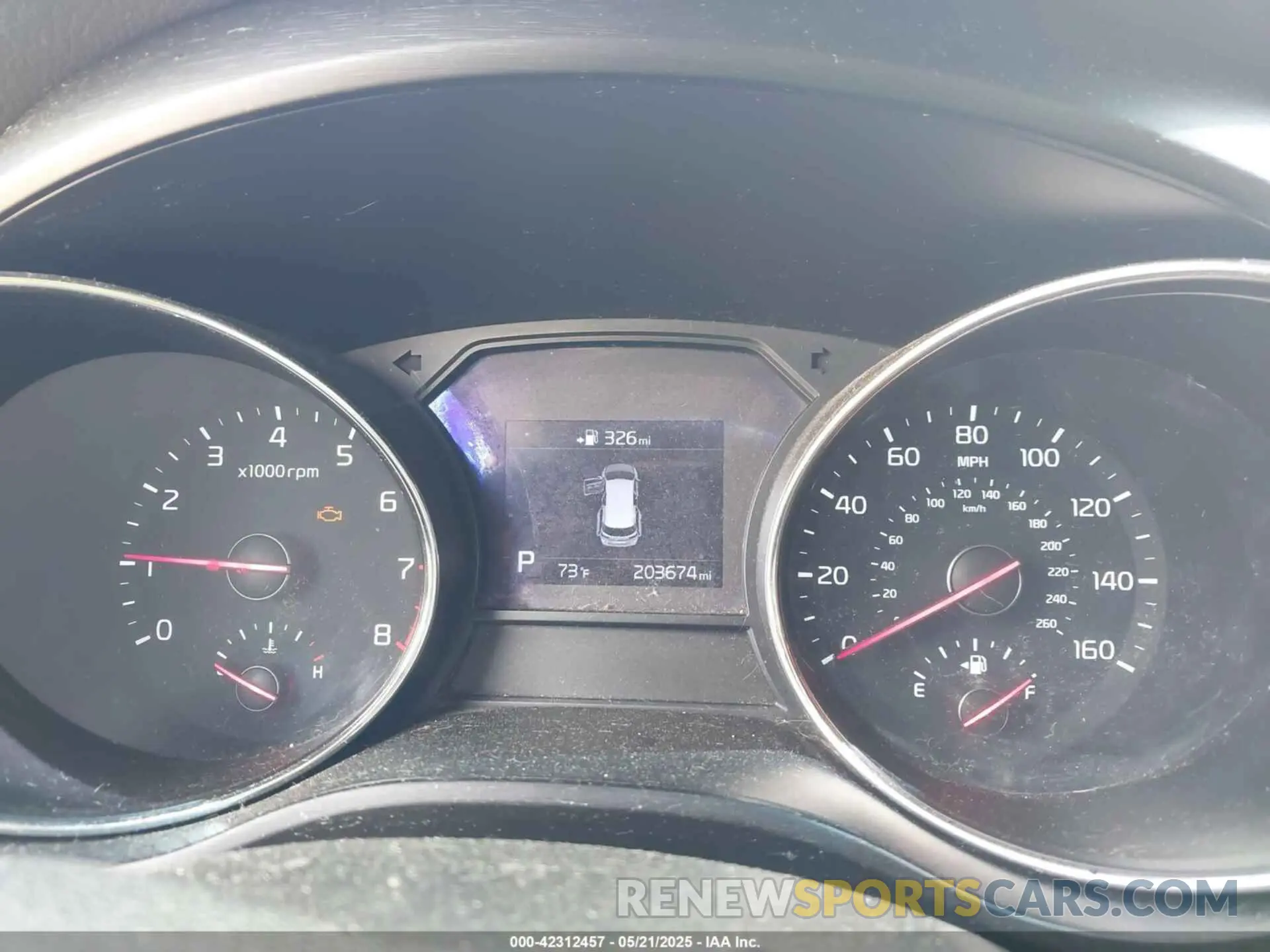 7 fotografías del automóvil dañado KNDMB5C19L6657829 KIA SEDONA 2020