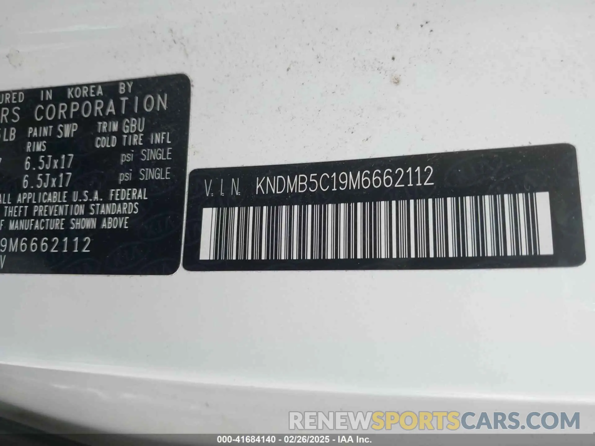 9 fotografías del automóvil dañado KNDMB5C19M6662112 KIA SEDONA 2021