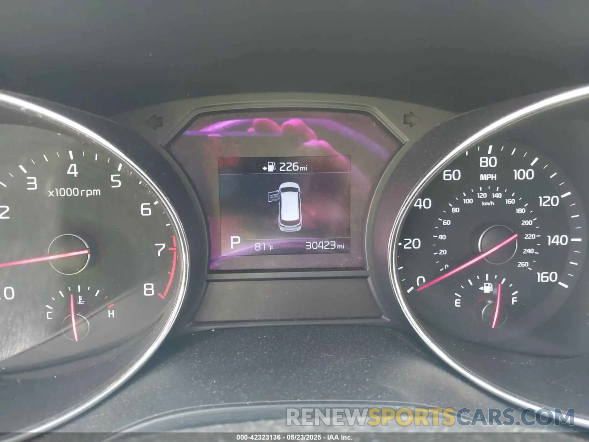 7 fotografías del automóvil dañado KNDMB5C19M6671666 KIA SEDONA 2021