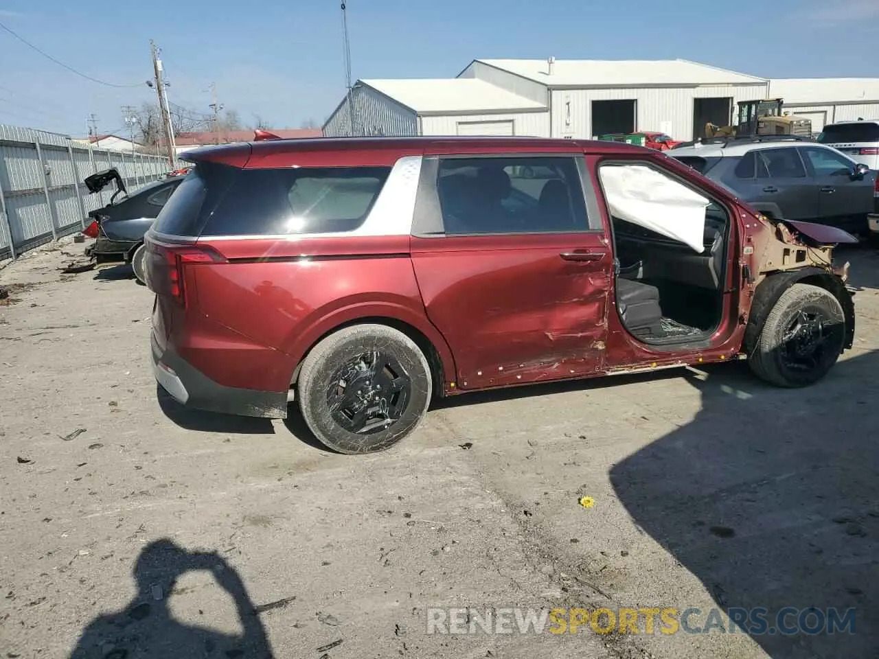 3 fotografías del automóvil dañado KNDNB5K34S6478720 KIA SEDONA 2025