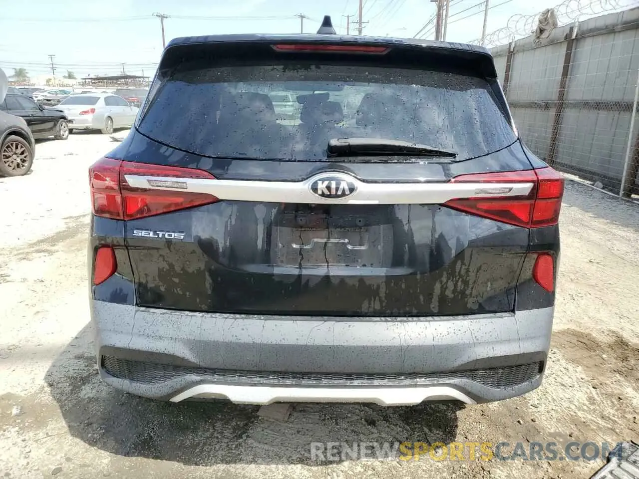 6 fotografías del automóvil dañado KNDEPCAA0M7141559 KIA SELTOS 2021
