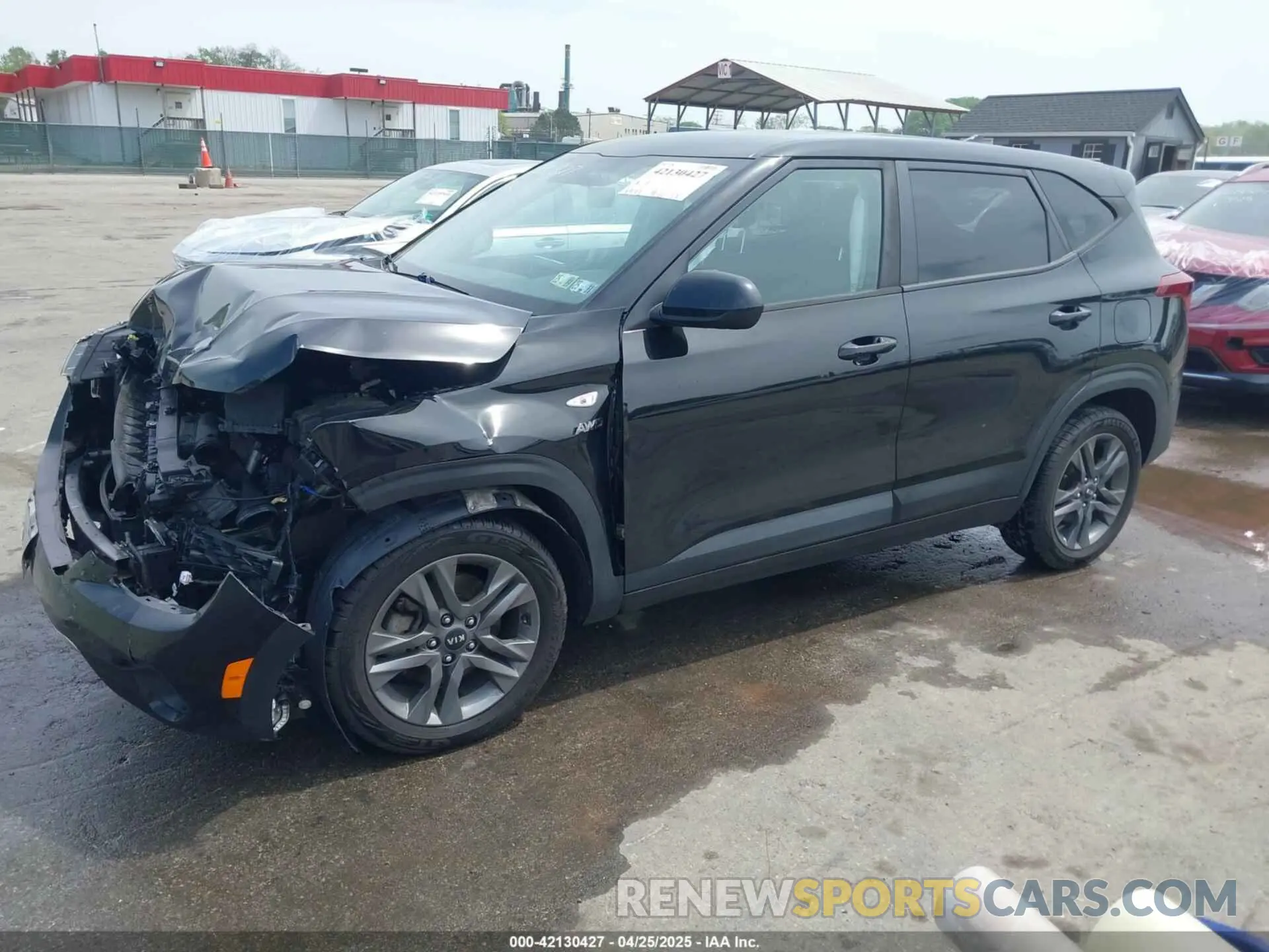 2 fotografías del automóvil dañado KNDEPCAA1M7116346 KIA SELTOS 2021