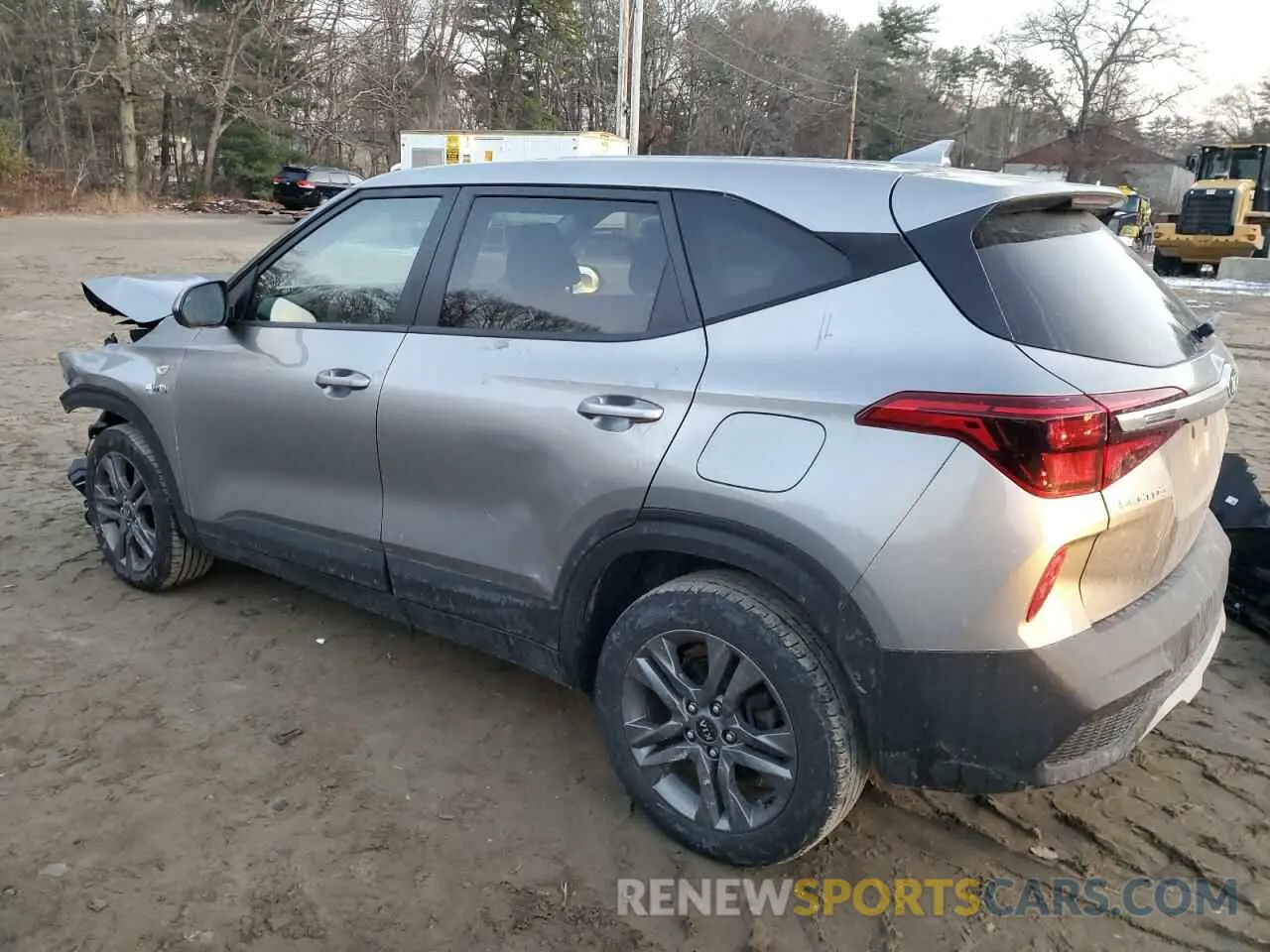 2 fotografías del automóvil dañado KNDEPCAA1M7144535 KIA SELTOS 2021