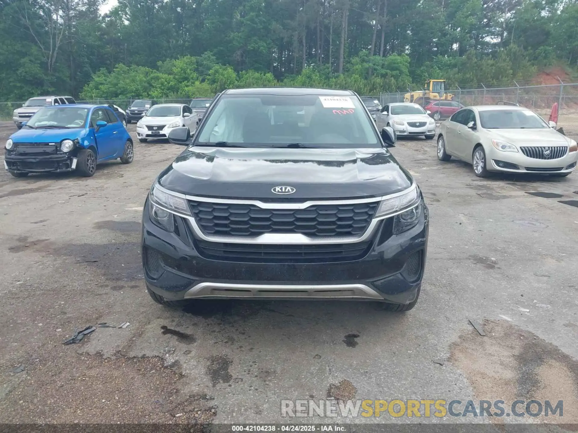 12 fotografías del automóvil dañado KNDEPCAA5M7162567 KIA SELTOS 2021