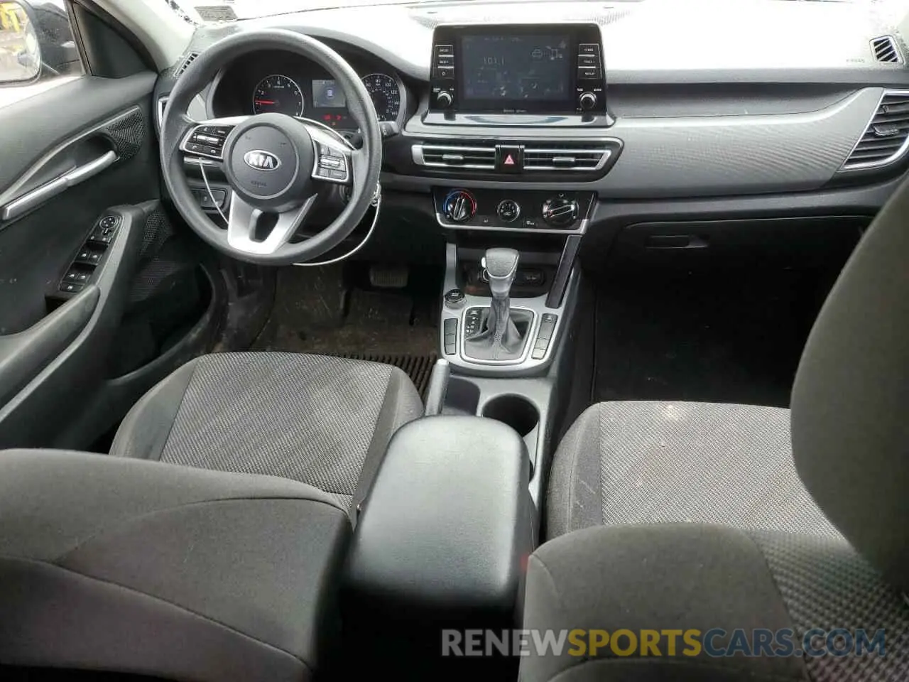 8 fotografías del automóvil dañado KNDEPCAA6M7104905 KIA SELTOS 2021