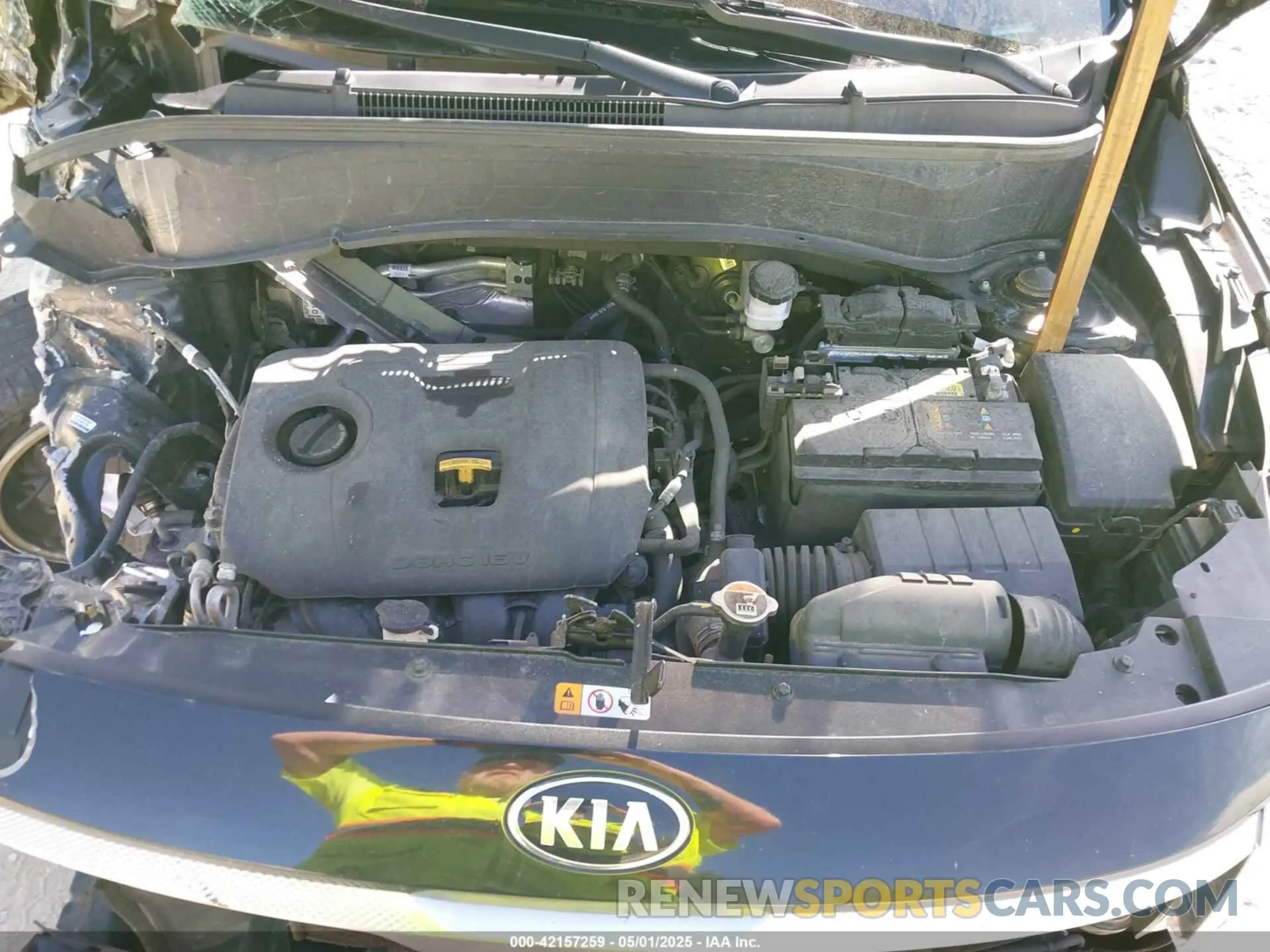 10 fotografías del automóvil dañado KNDEPCAA6M7114902 KIA SELTOS 2021
